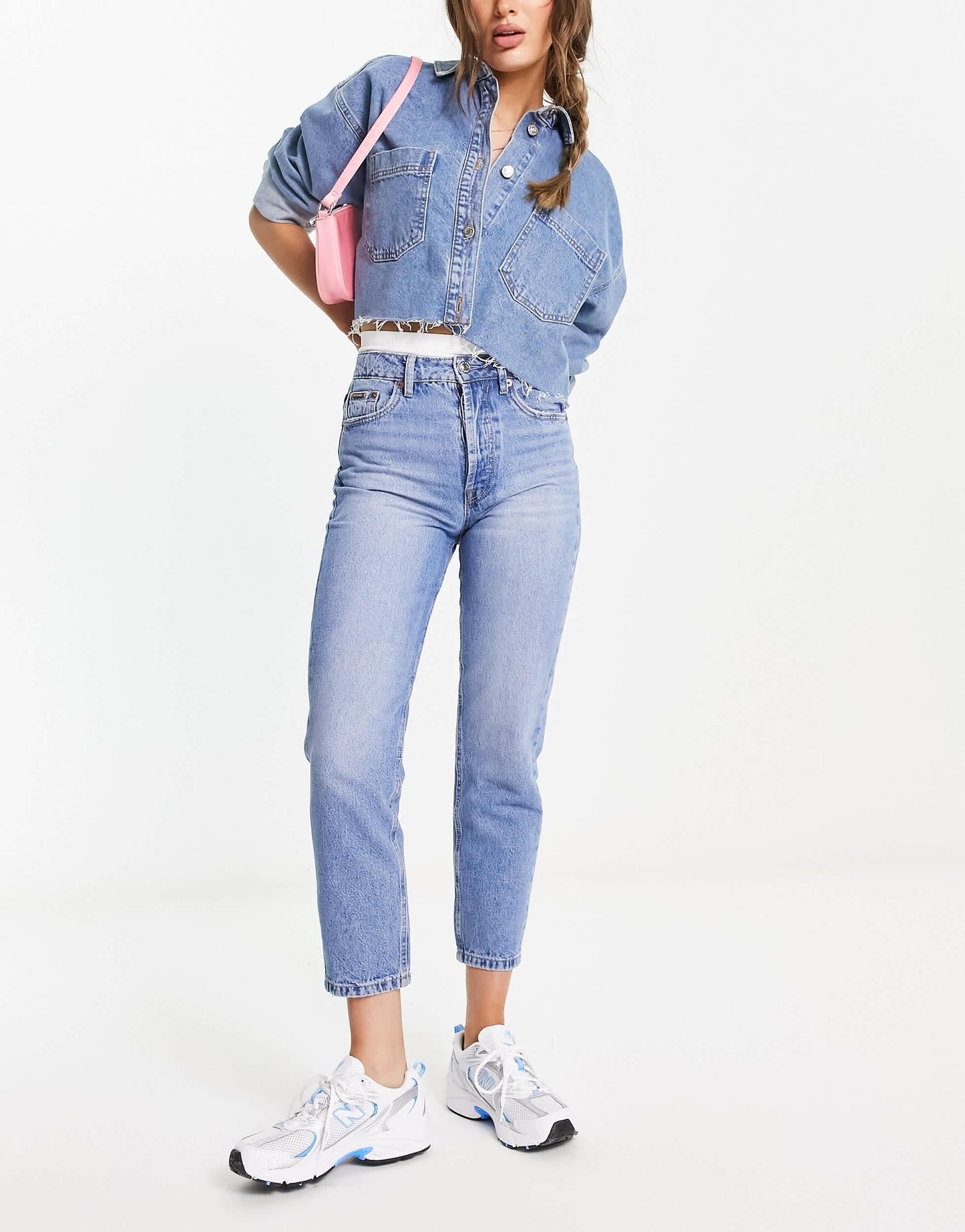 Stradivarius rigid mom jean in medium wash