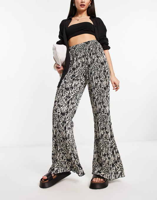 Urban Threads plisse trousers in abstract animal print