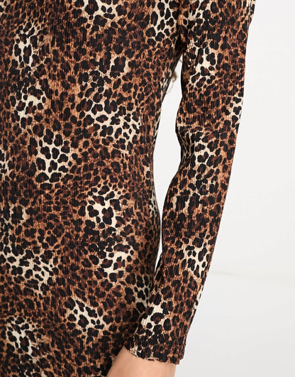 Urban Threads Petite plisse midi smock dress in leopard