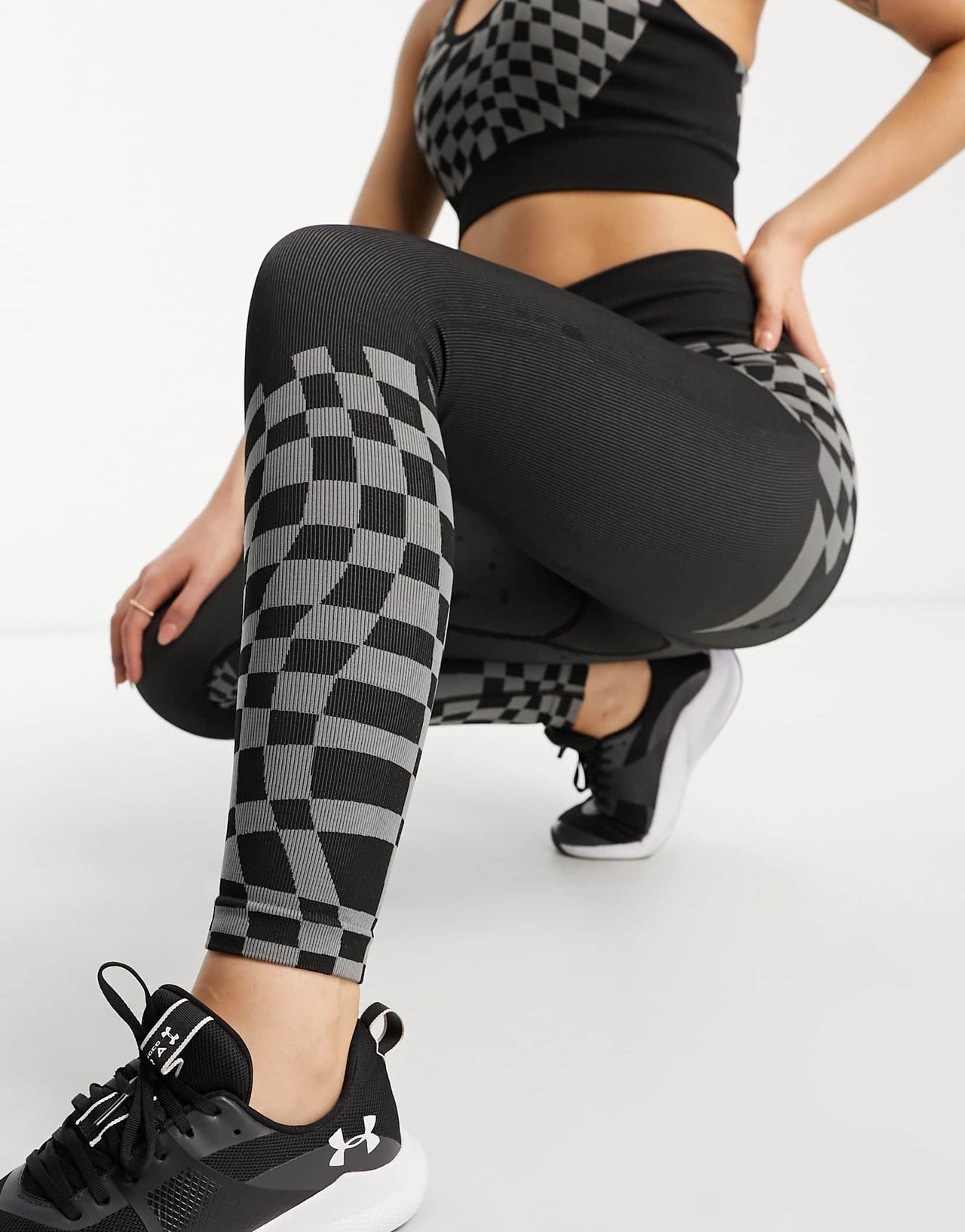 Urban Threads seamless leggings in checkerboard print