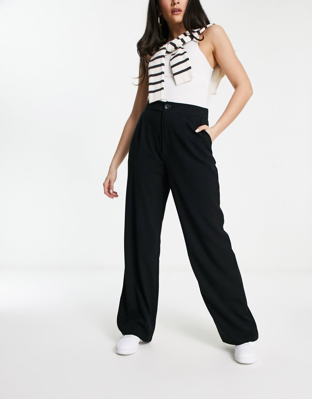 Stradivarius tailored wide leg trouser in black
