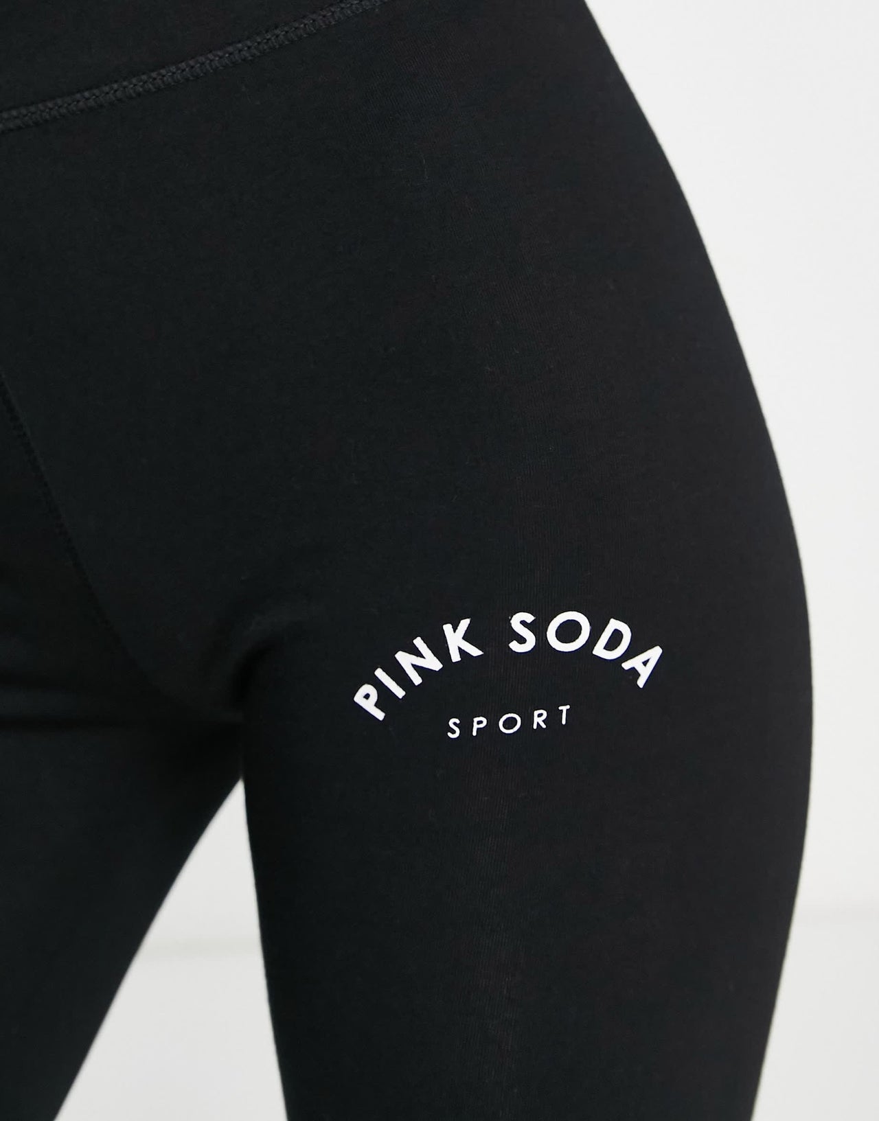 Pink Soda Sport Elysian legging in black