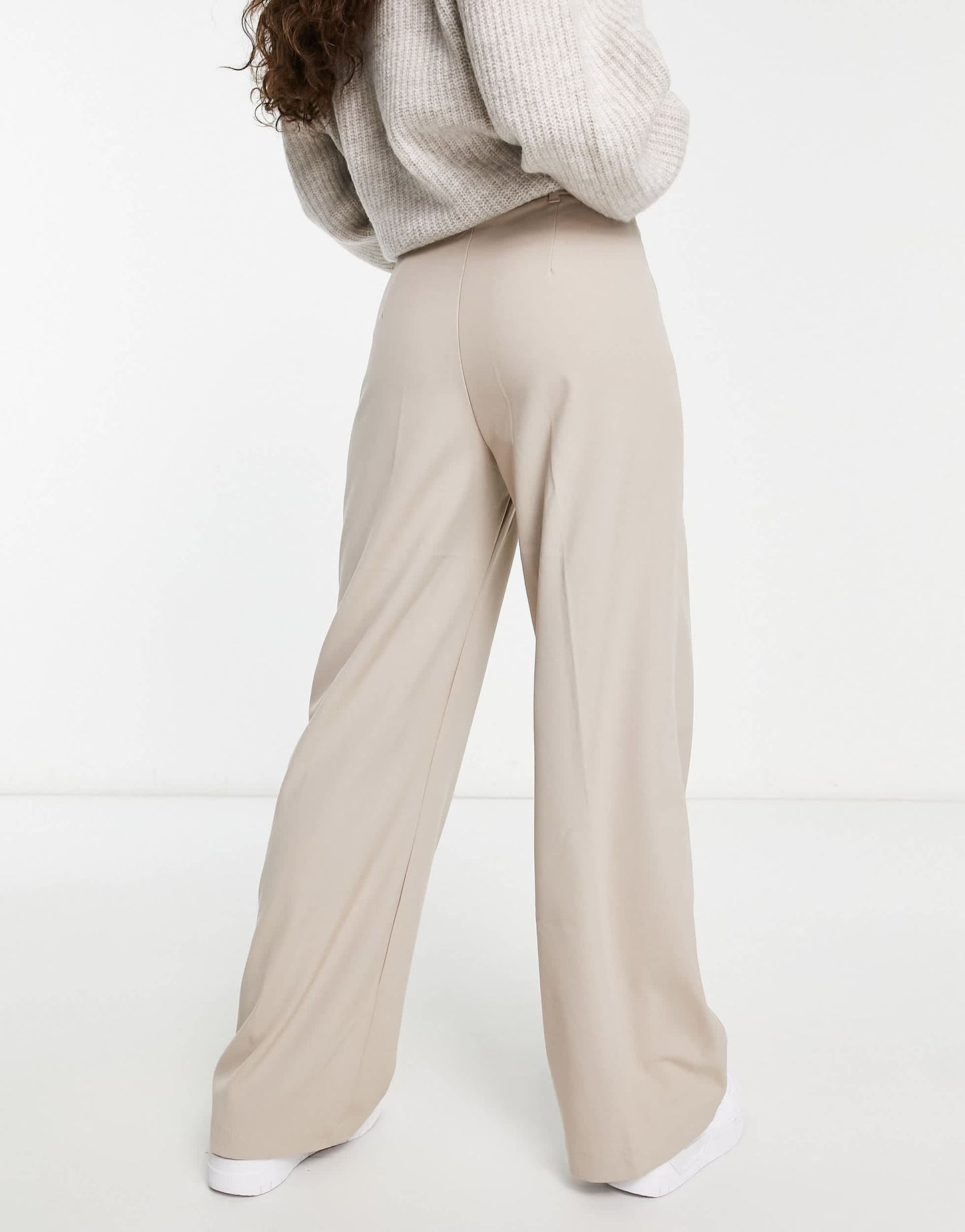 Bershka Petite wide leg dad trousers in mushroom