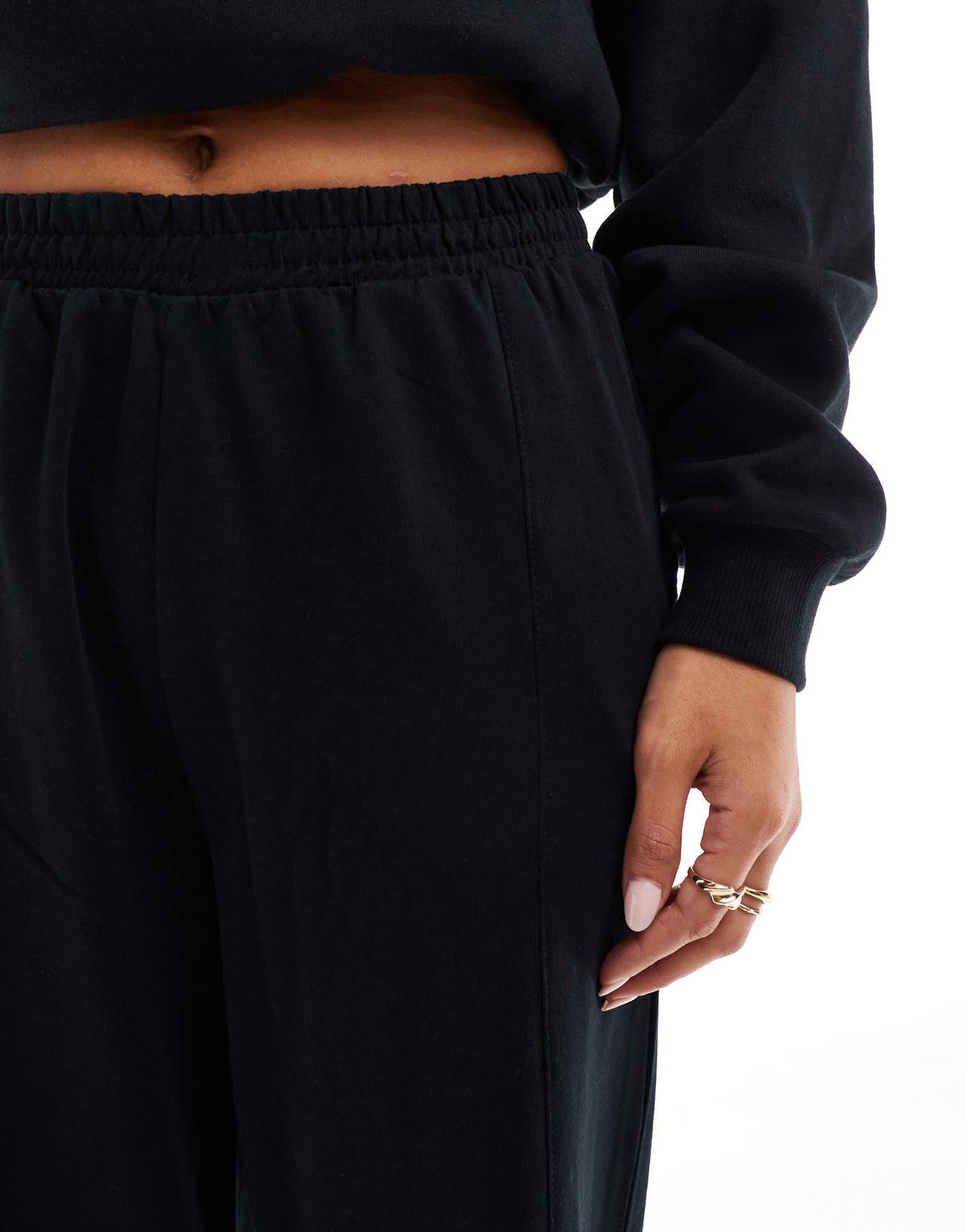 ASOS DESIGN straight leg jogger in black