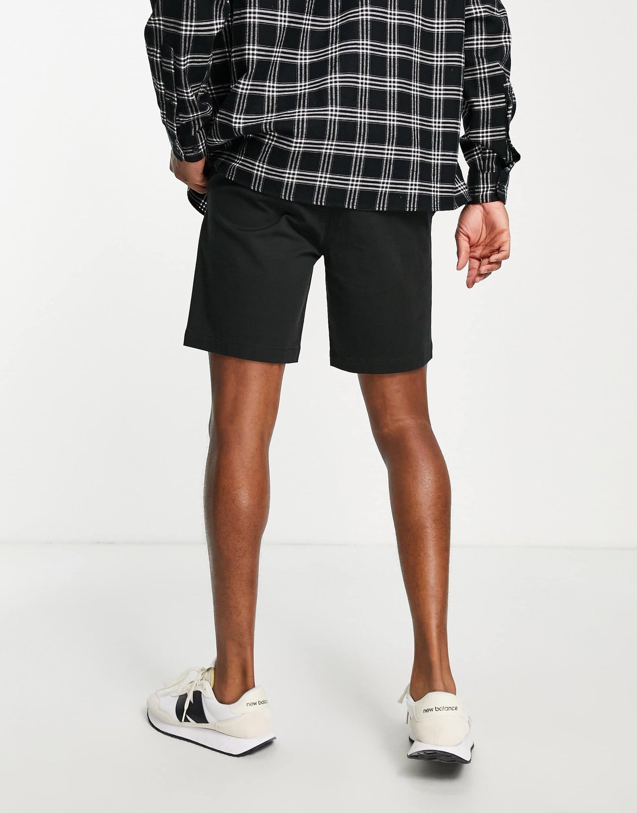 Topman slim chino short in black