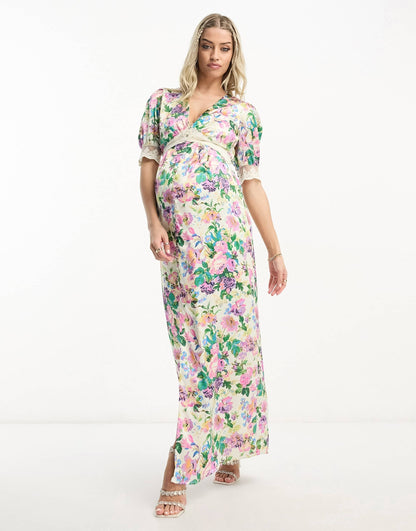 Hope & Ivy Maternity puff sleeve satin maxi dress in cream floral