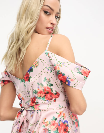 Hope & Ivy Maternity cold shoulder satin midi dress in red floral tile print