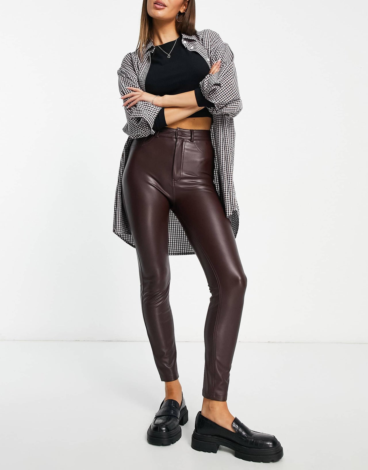 Pull&Bear high waisted faux leather skinny trousers in burgundy