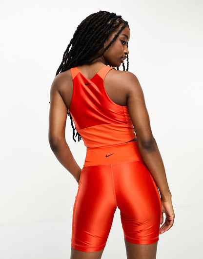 Nike Pro Training Membership crop tank in red