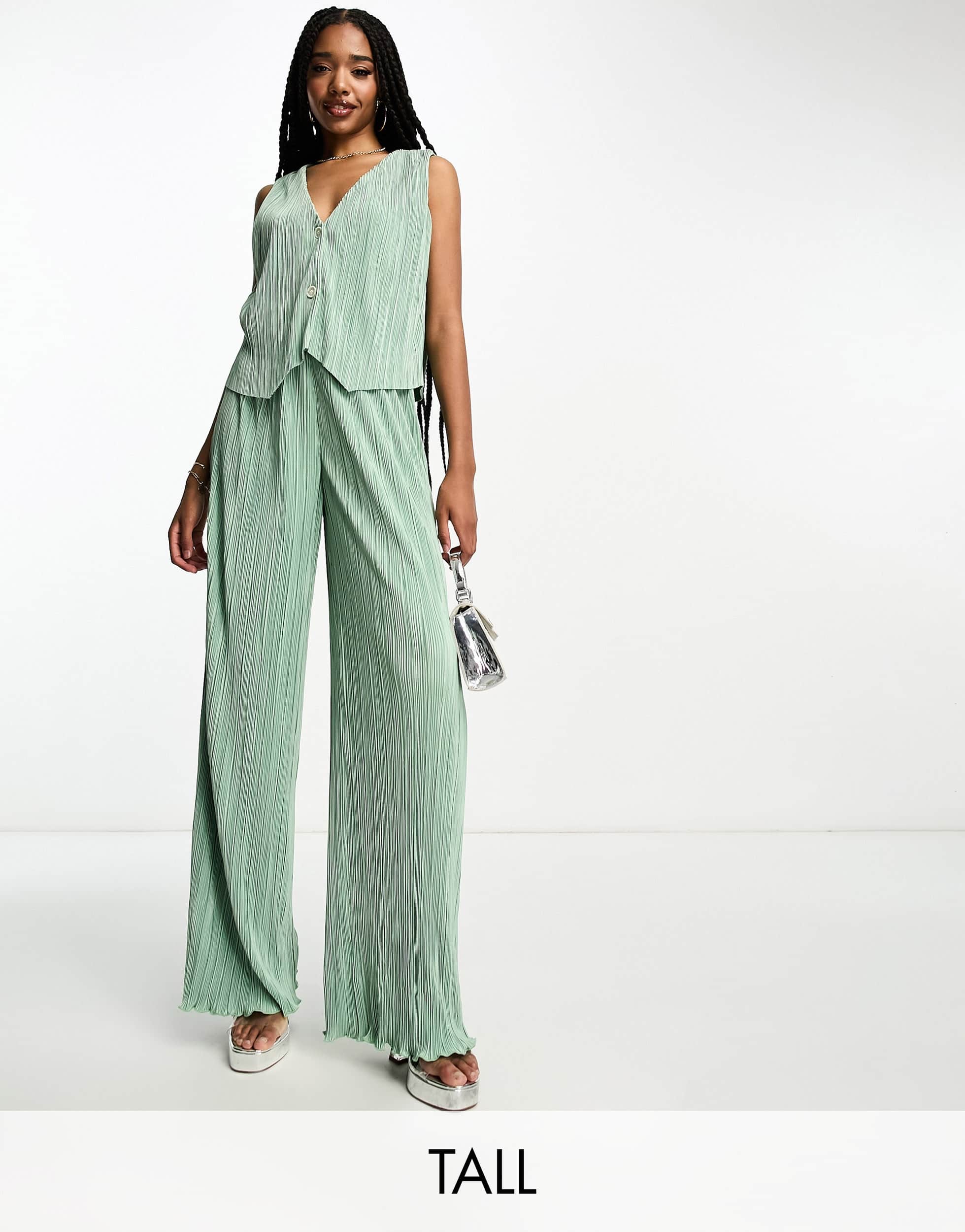 4th & Reckless Tall exclusive plisse waistcoat co-ord in sage