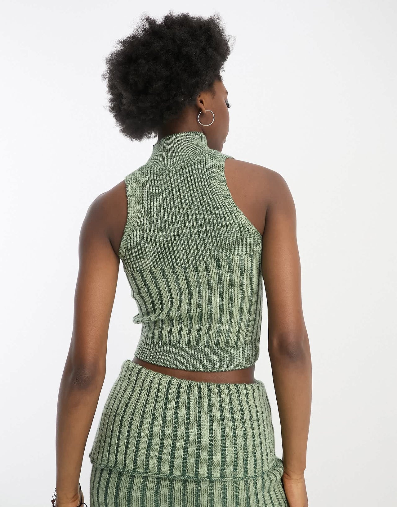 COLLUSION roll neck cropped knitted sleeveless vest in green