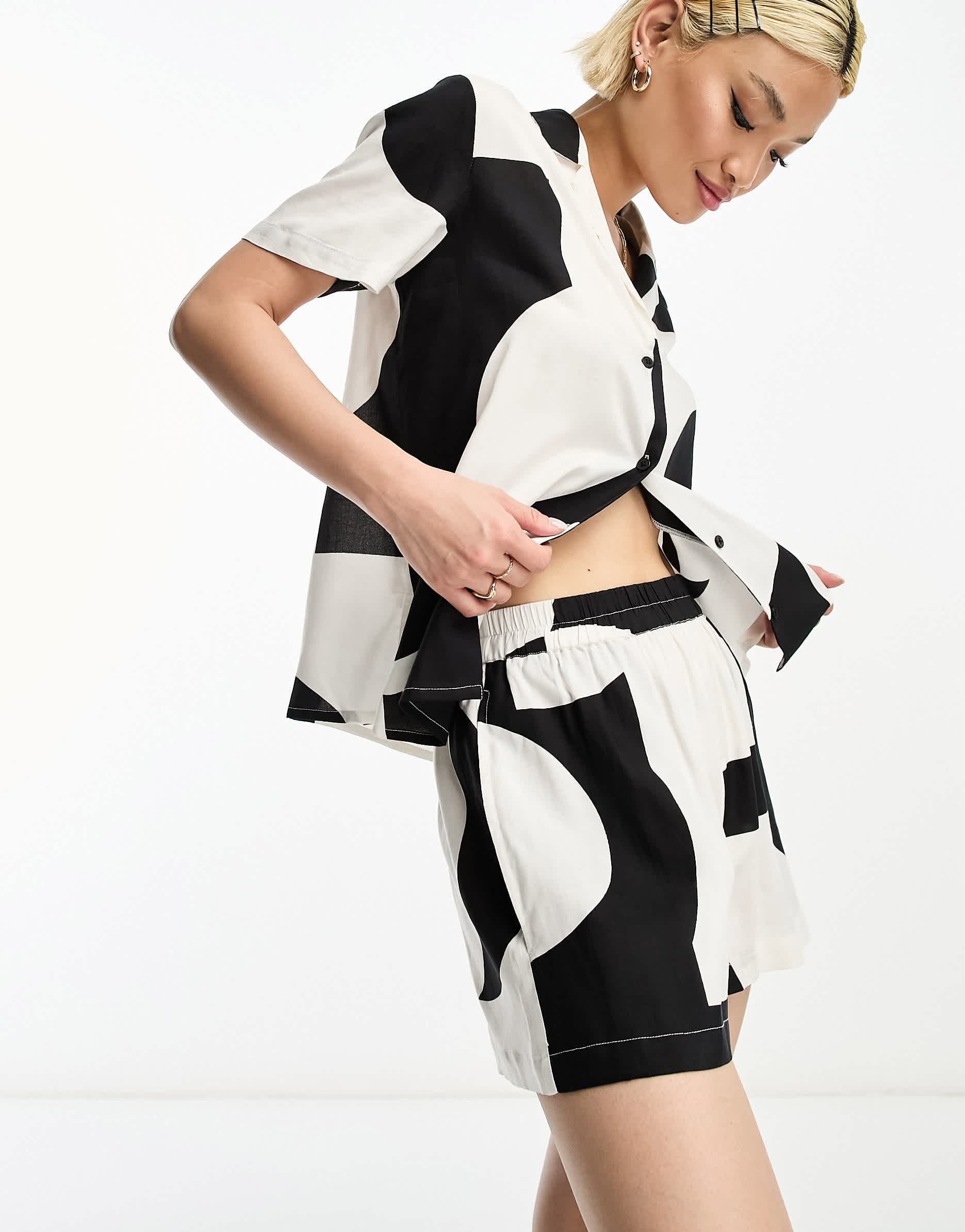 ASOS DESIGN spun resort short co-ord in mono