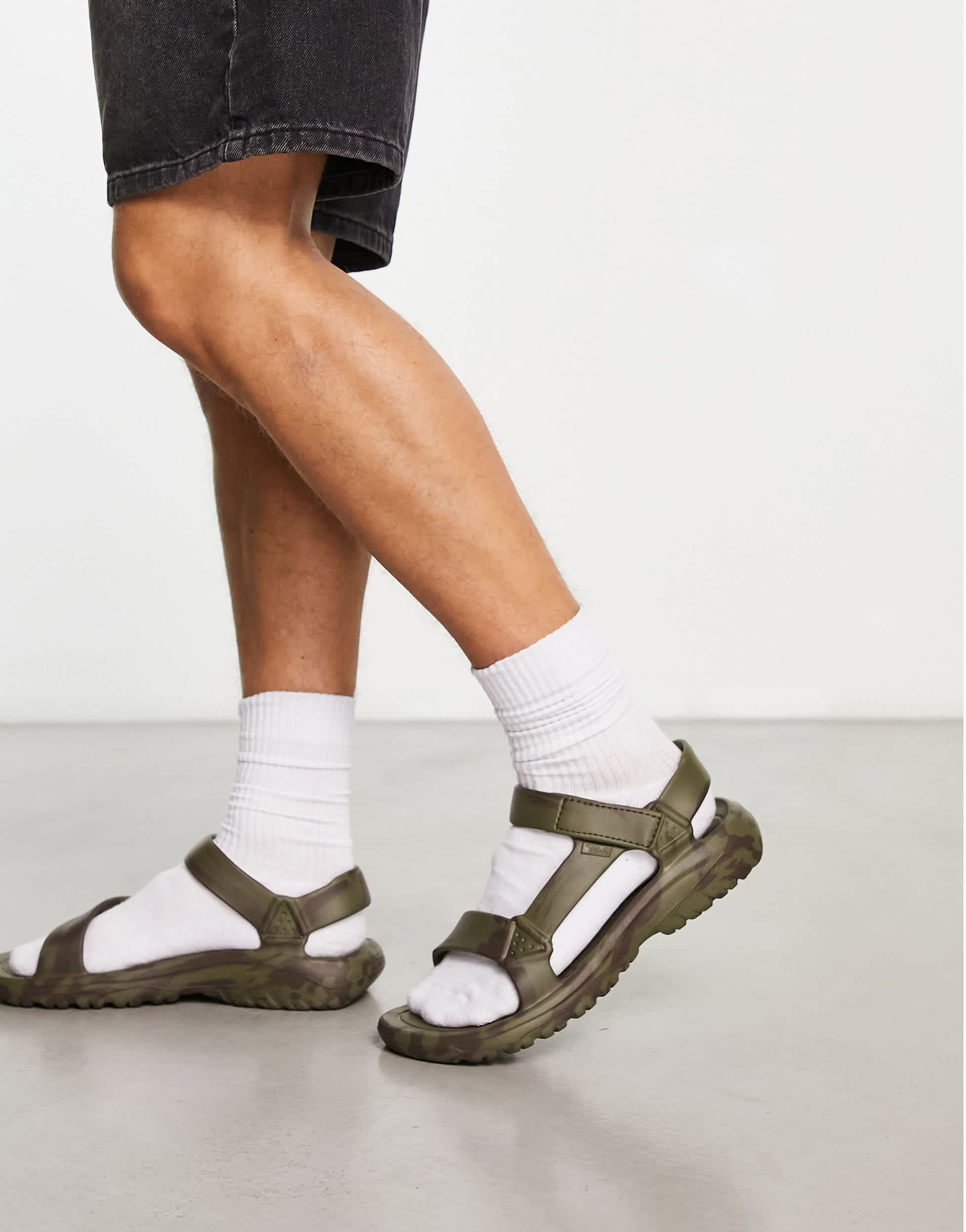 Teva Hurricane drift sandals in khaki mix