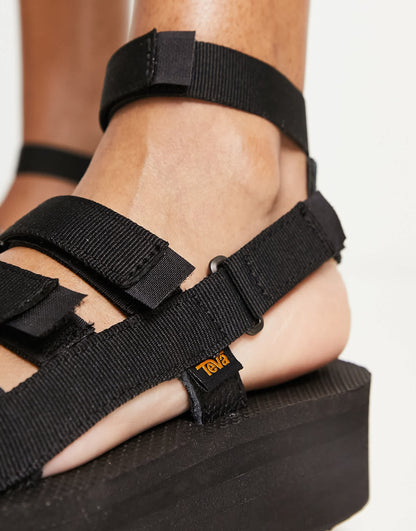 Teva flatform mevia gladiator chunky sandals in black