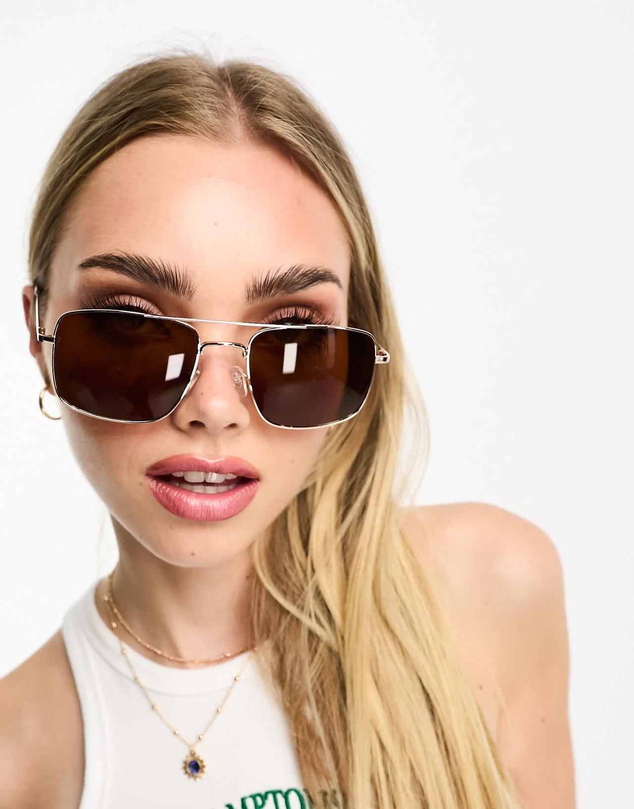 SVNX oversized sunglasses in dark brown