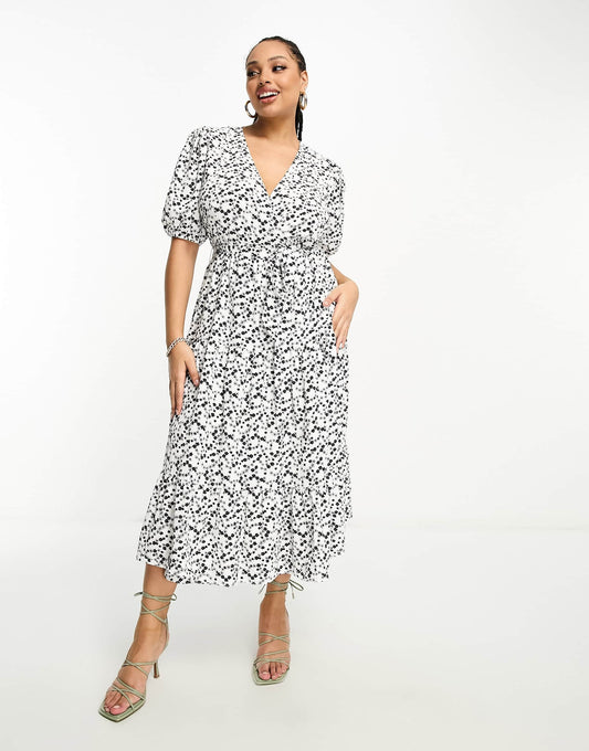 Glamorous Curve short sleeve tie waist wrap maxi dress in black white ditsy
