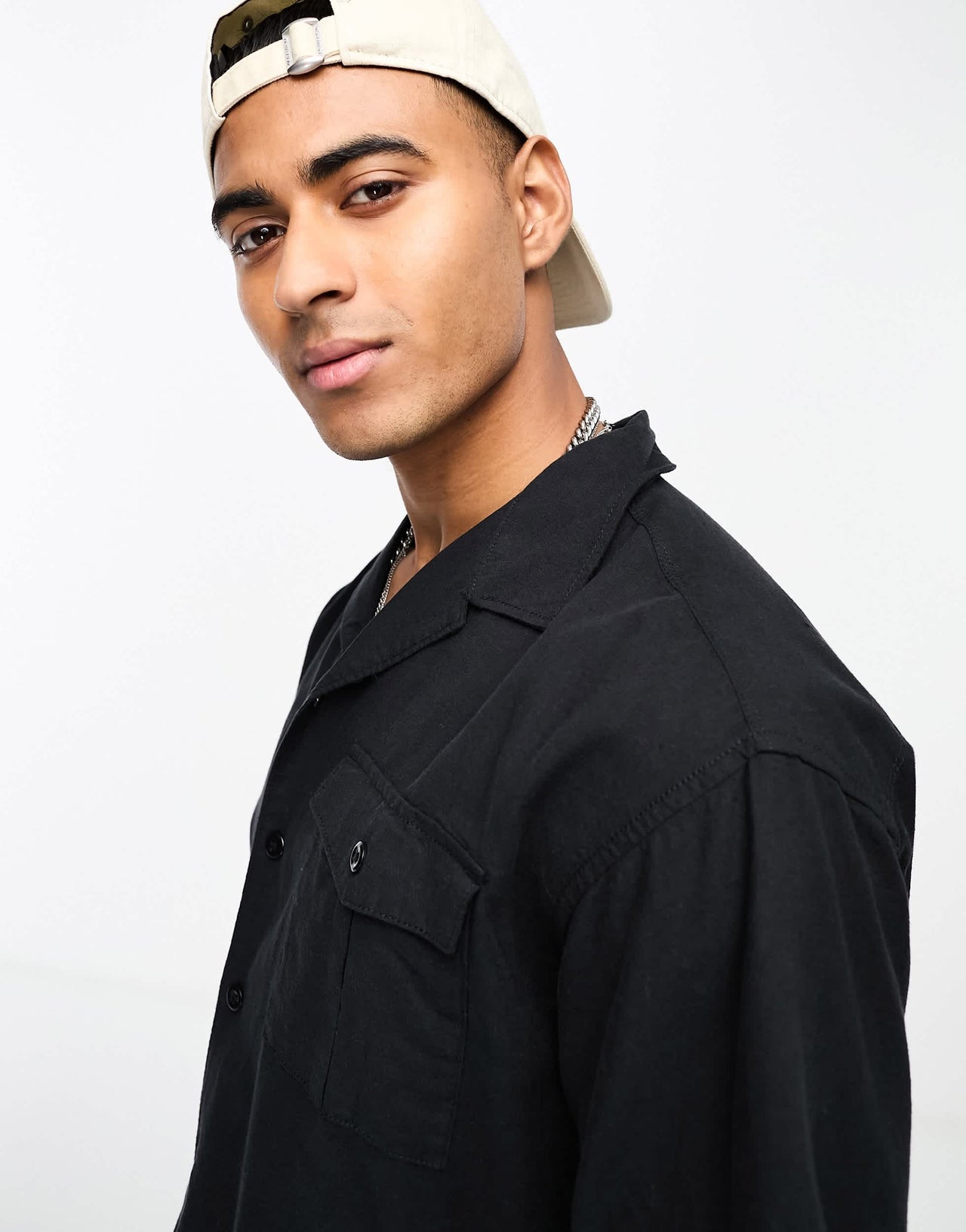 Jack & Jones Core revre collar shirt in linen mix with utility pocket in black