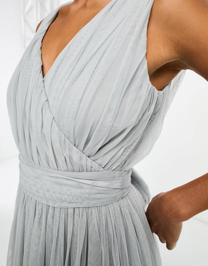 Beauut Petite Bridal maxi tulle with bow back in light grey
