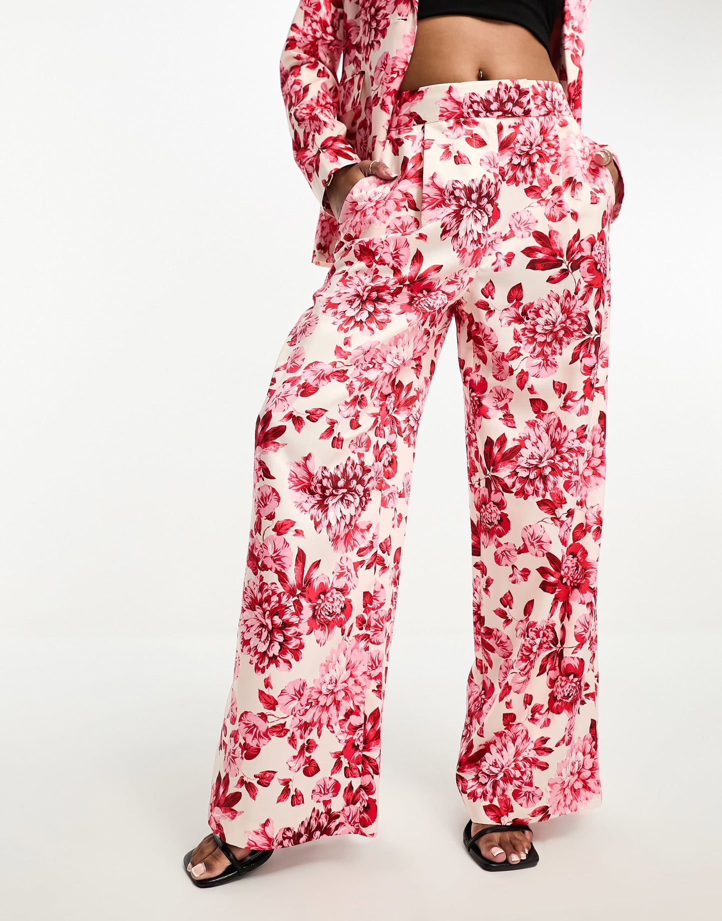 Forever New Petite satin trouser co-ord in red floral print