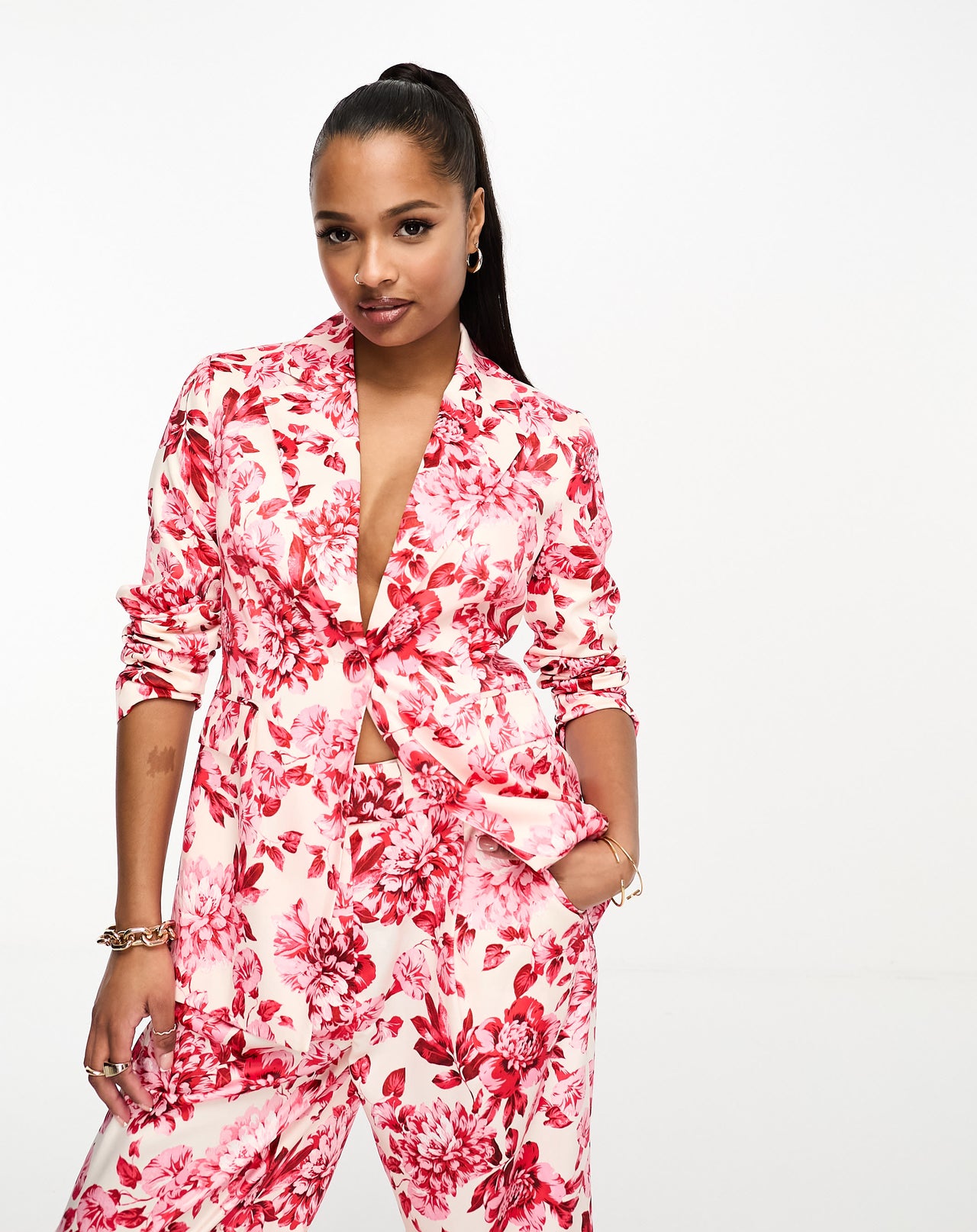 Forever New Petite satin blazer co-ord in red floral print