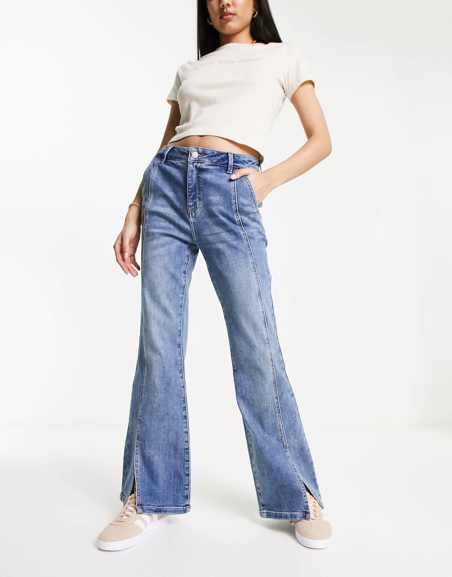Urban Revivo seam detail split front flared jeans in blue