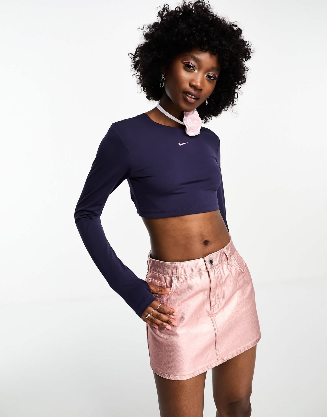 Nike Pro Training Femme Dri-Fit long sleeve crop top in purple