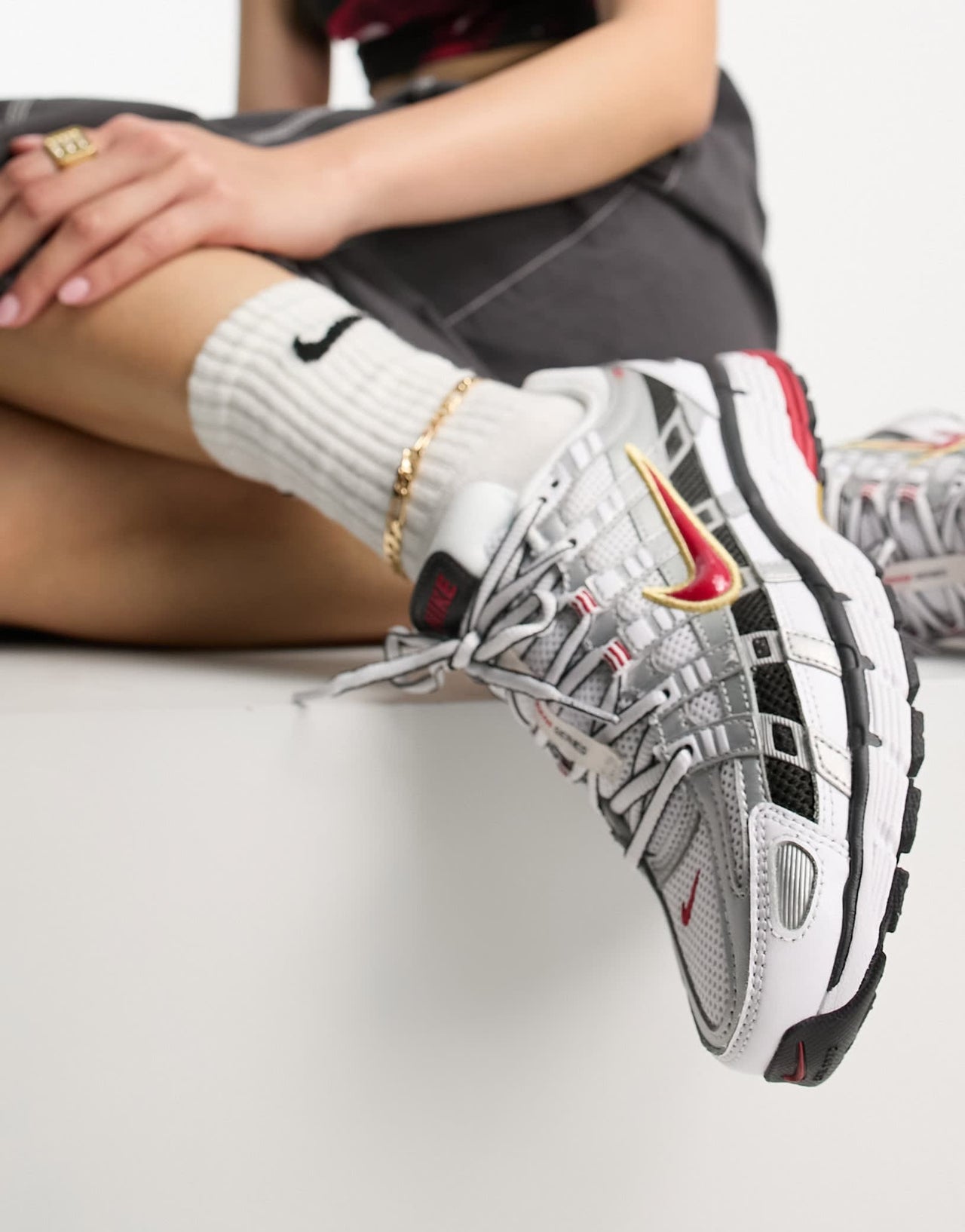 Nike P-6000 unisex trainers in varsity red and silver