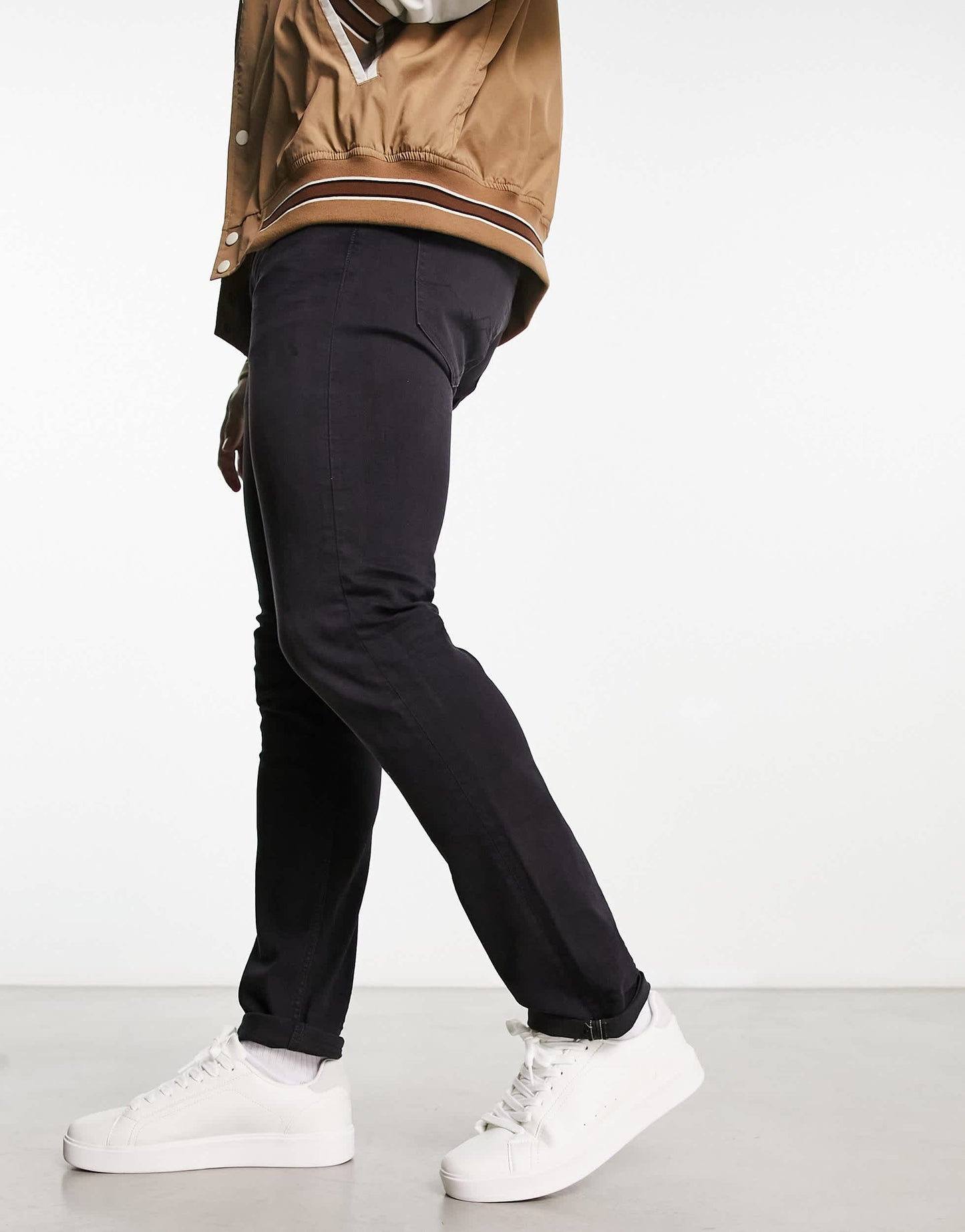 Pull&Bear basic lace-up trainer in white