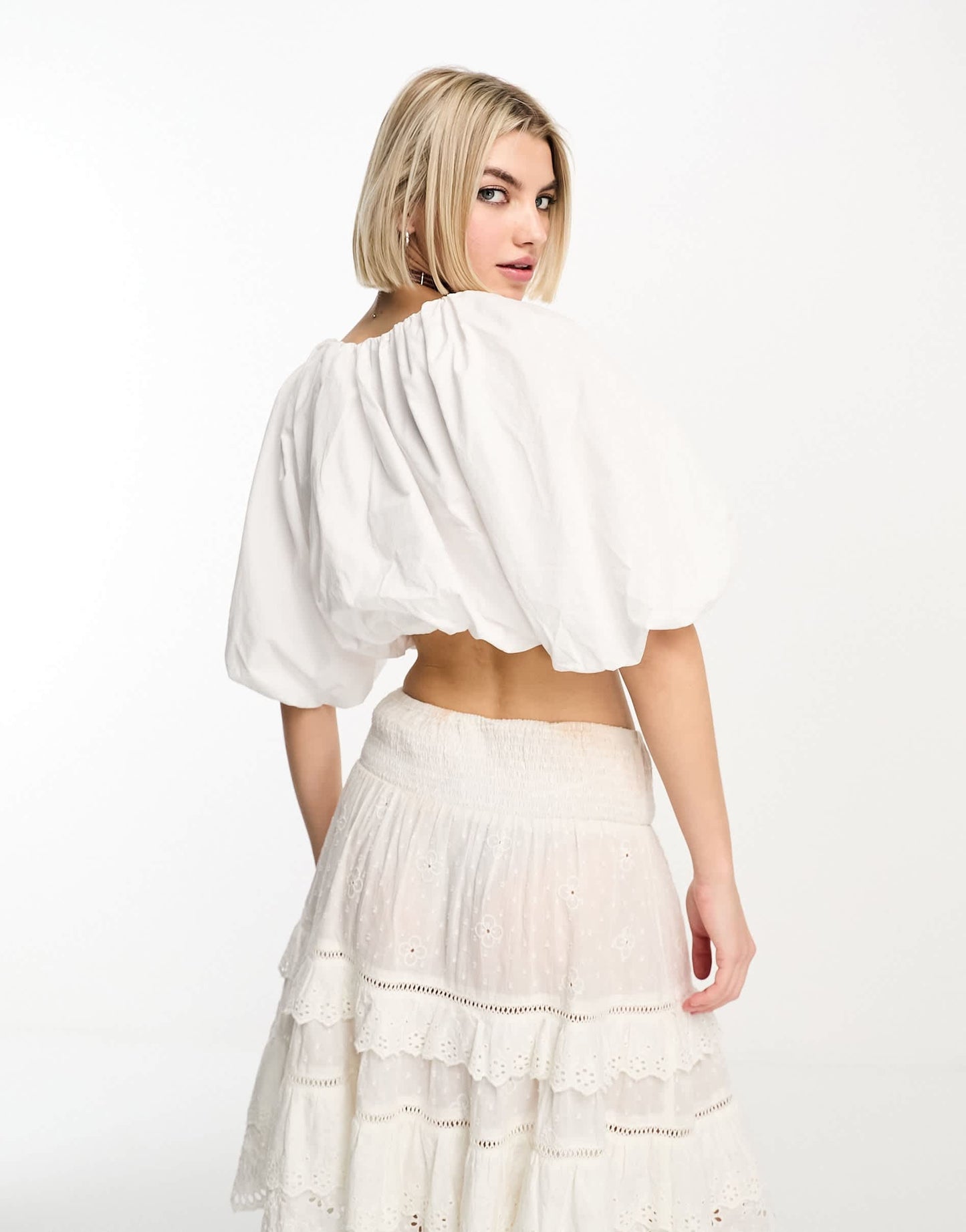 COLLUSION crop bubble hem top in white