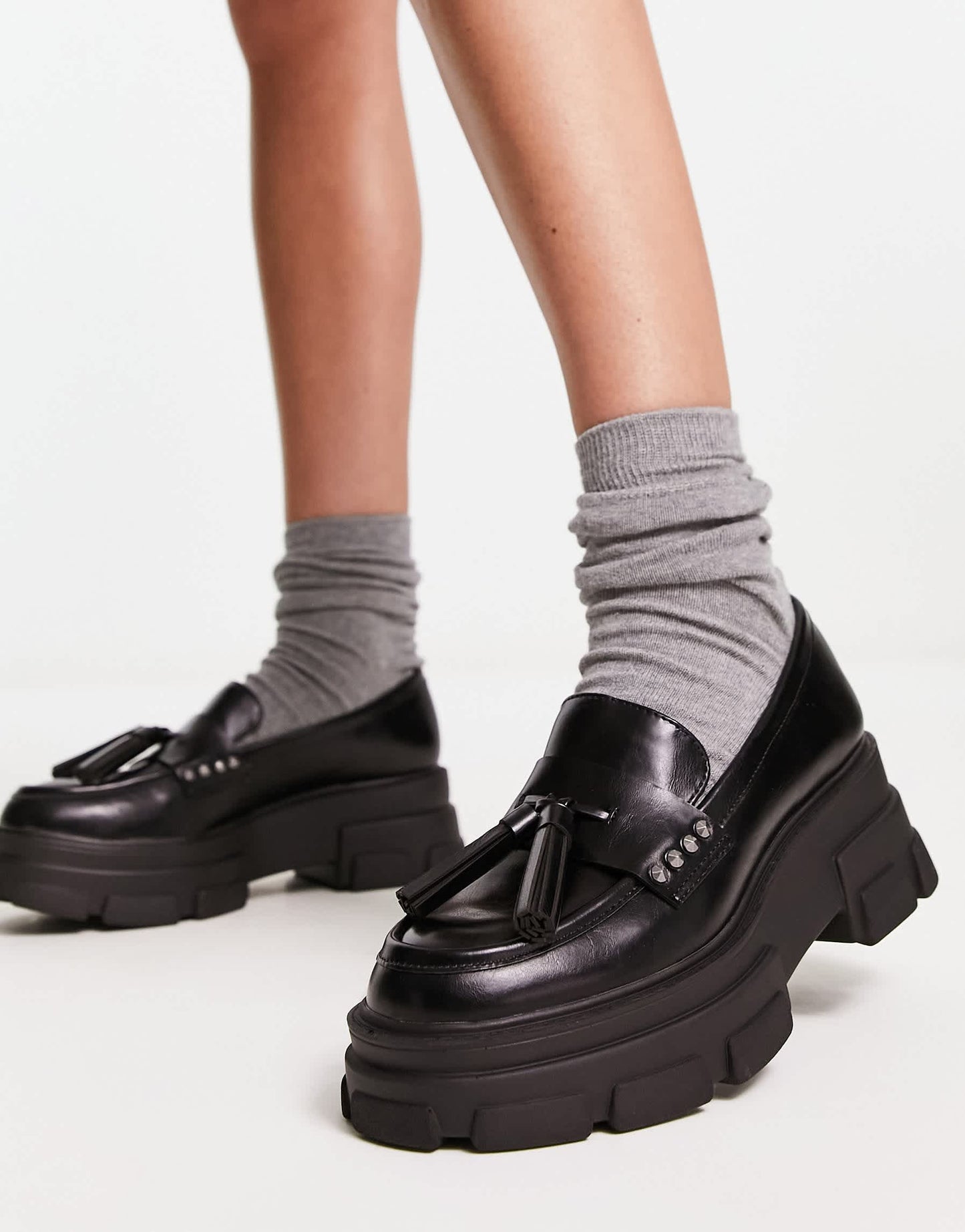 Stradivarius chunky tassel loafer in black