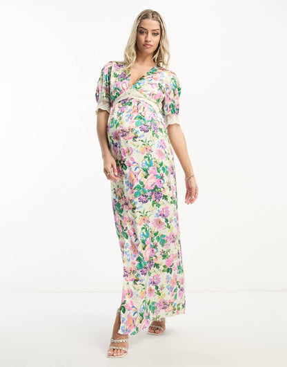 Hope & Ivy Maternity ruffle wrap maxi dress in blue floral print