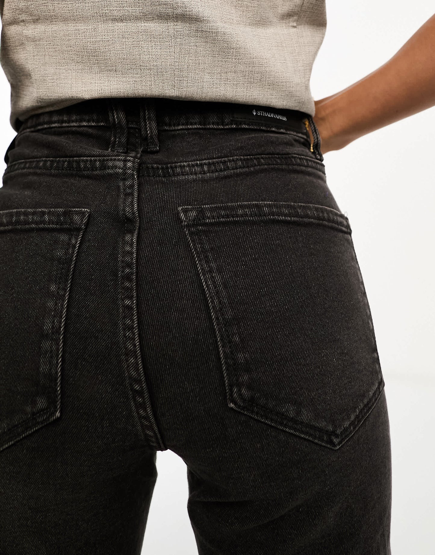 Stradivarius Petite slim mom jean in black