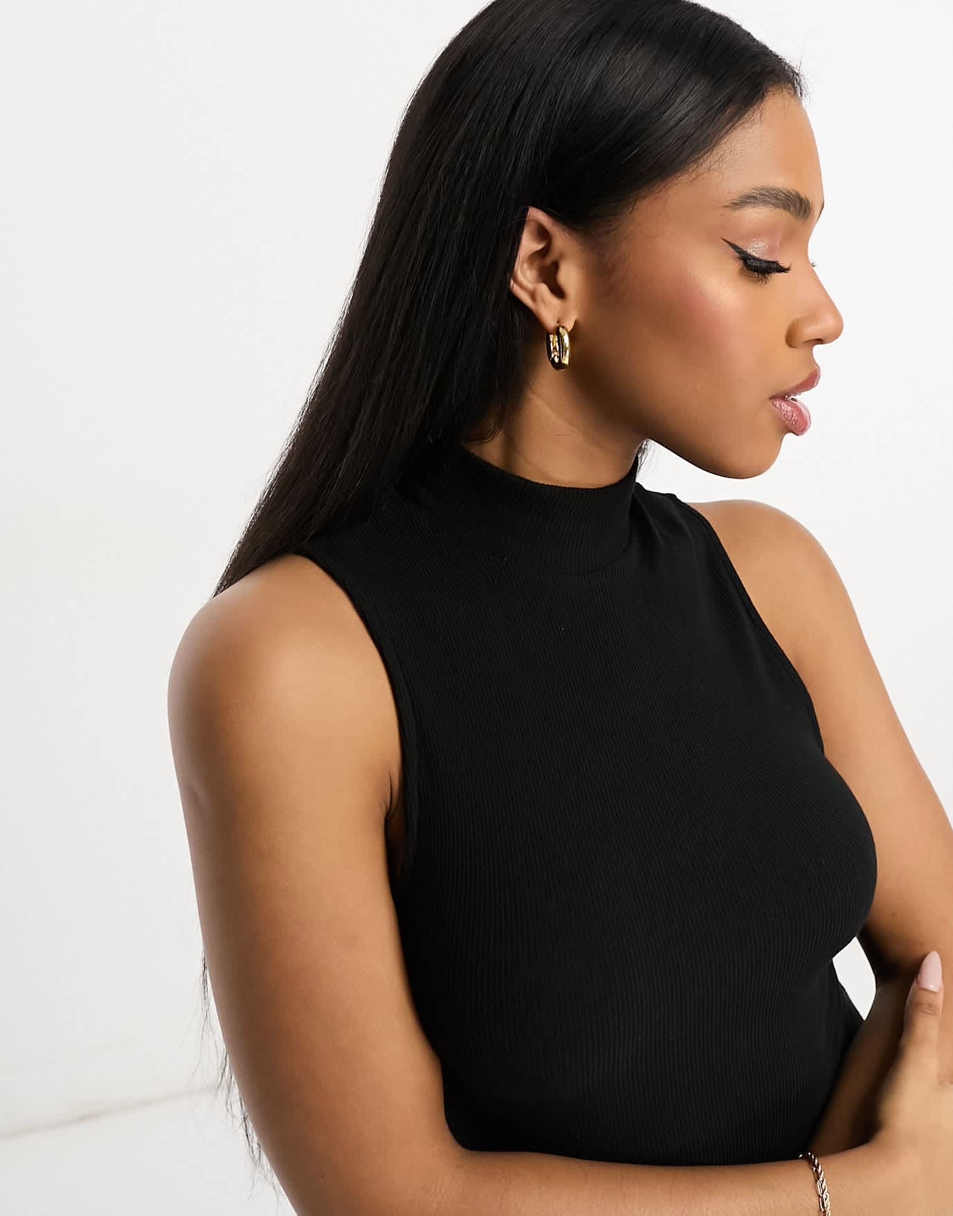 Stradivarius sleeveless midi dress in black