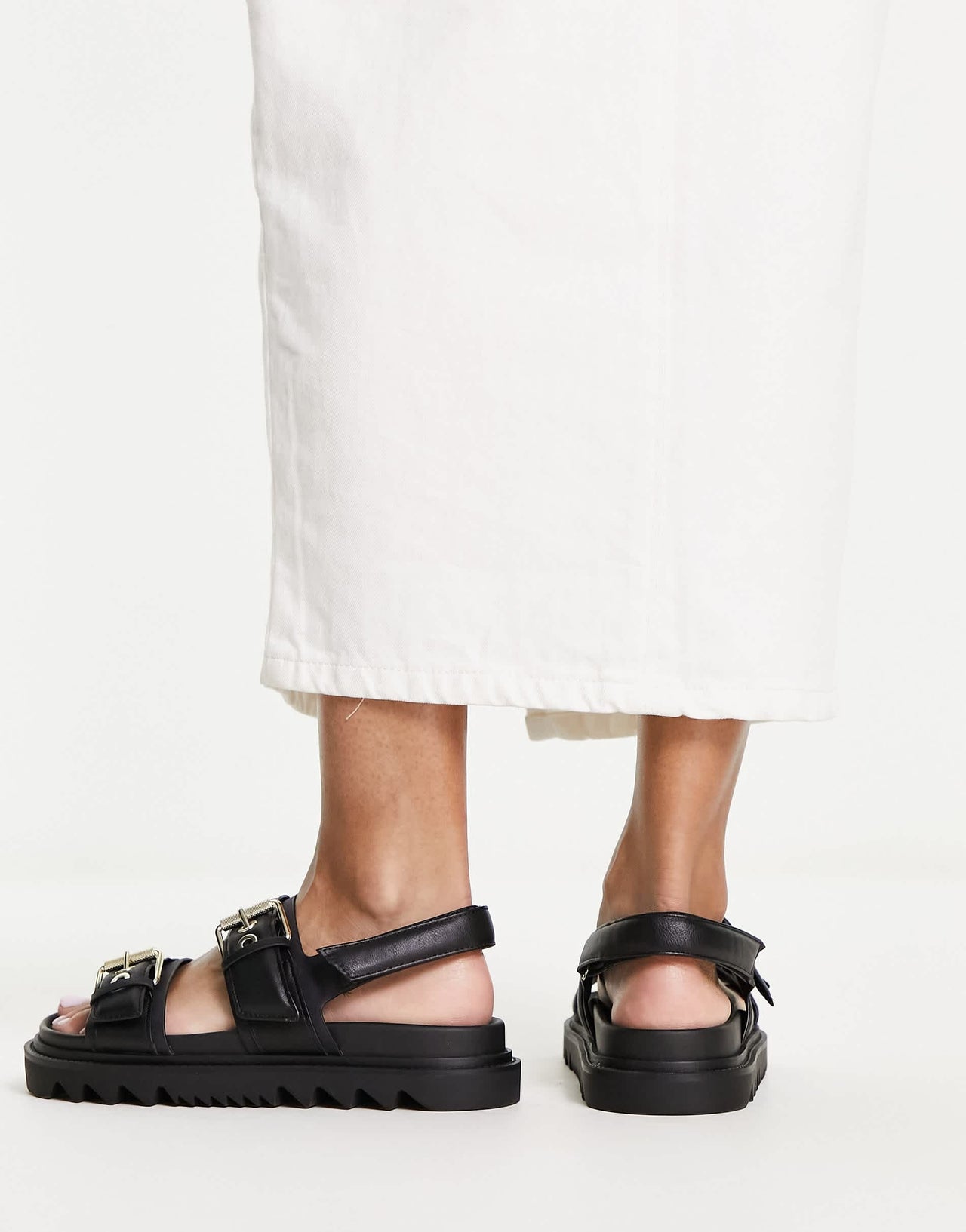Stradivarius cross strap buckle chunky sandal in black