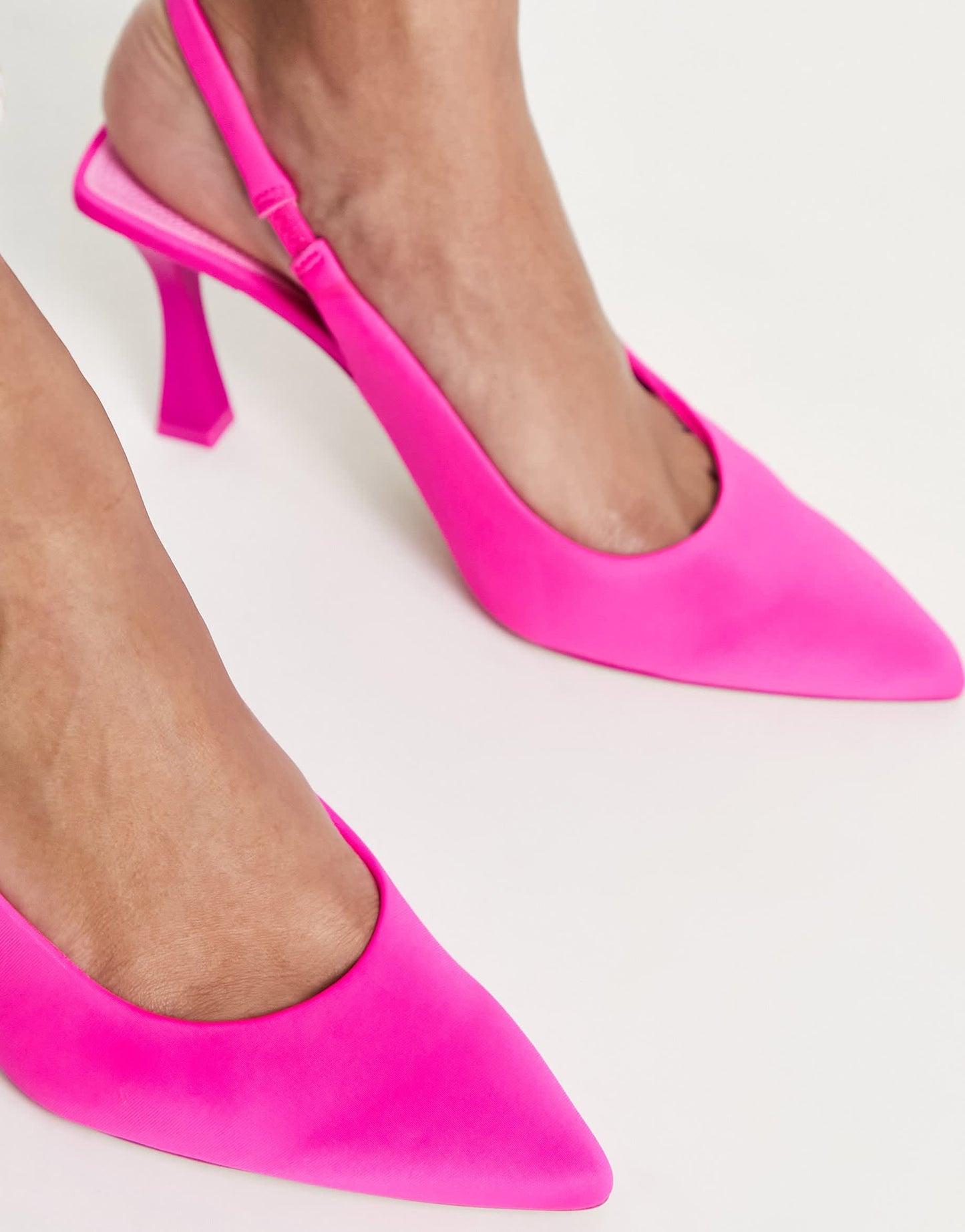 Stradivarius slingback court shoe in pink