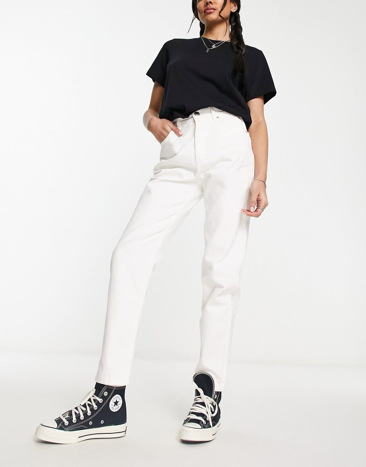 Pull&Bear high waisted mom jeans in white