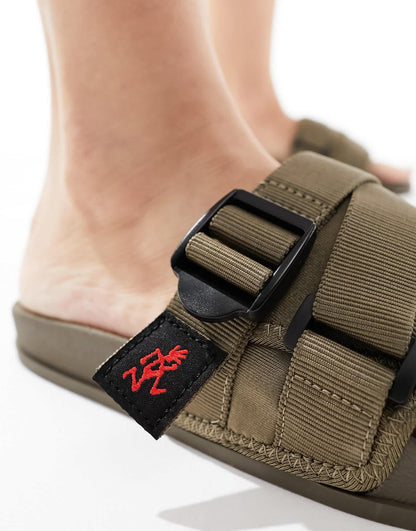 Gramicci sliders in brown