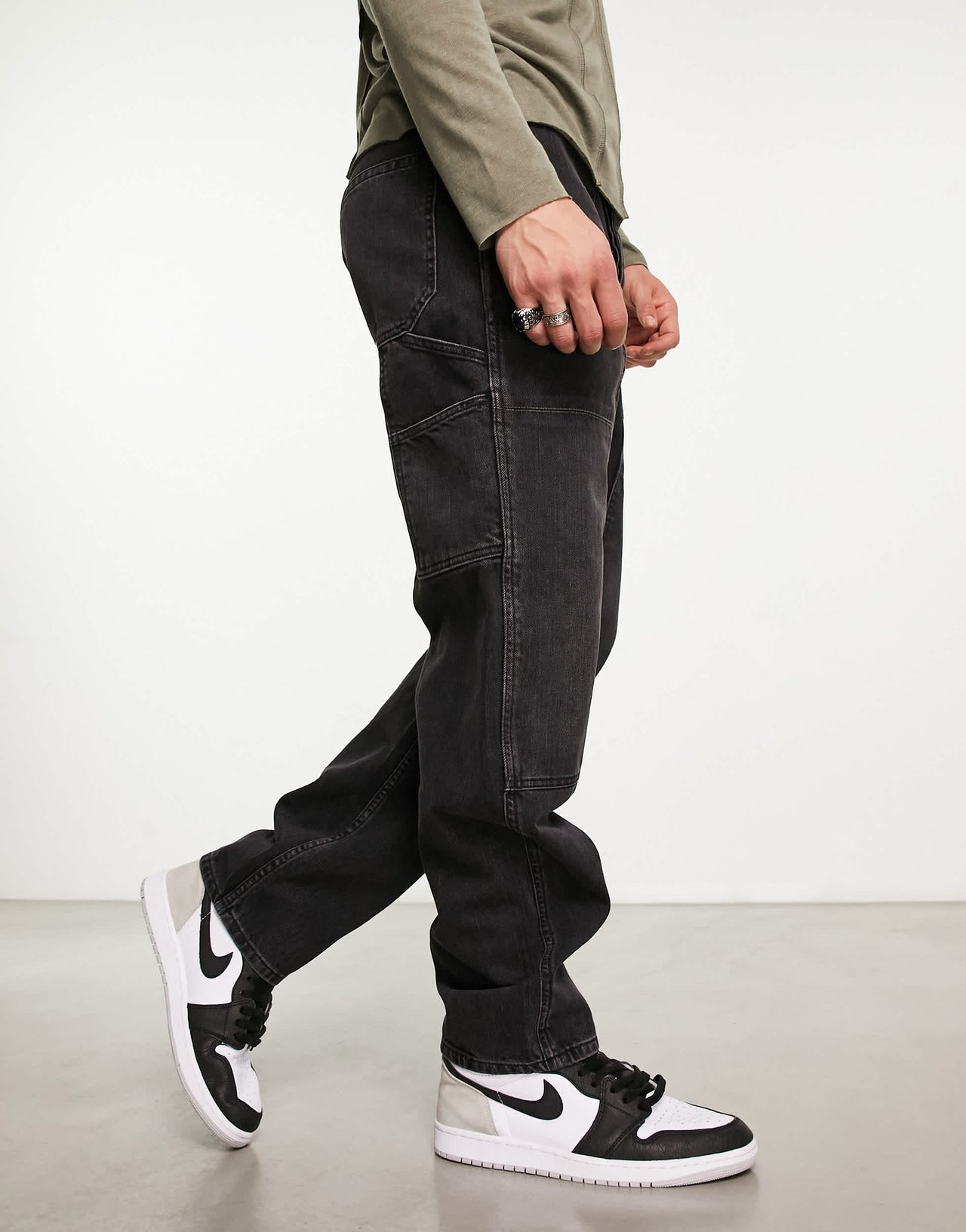 ASOS DESIGN baggy carpenter jeans in washed black