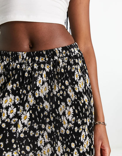 ASOS DESIGN plisse wide leg trouser culottes in dark based floral print