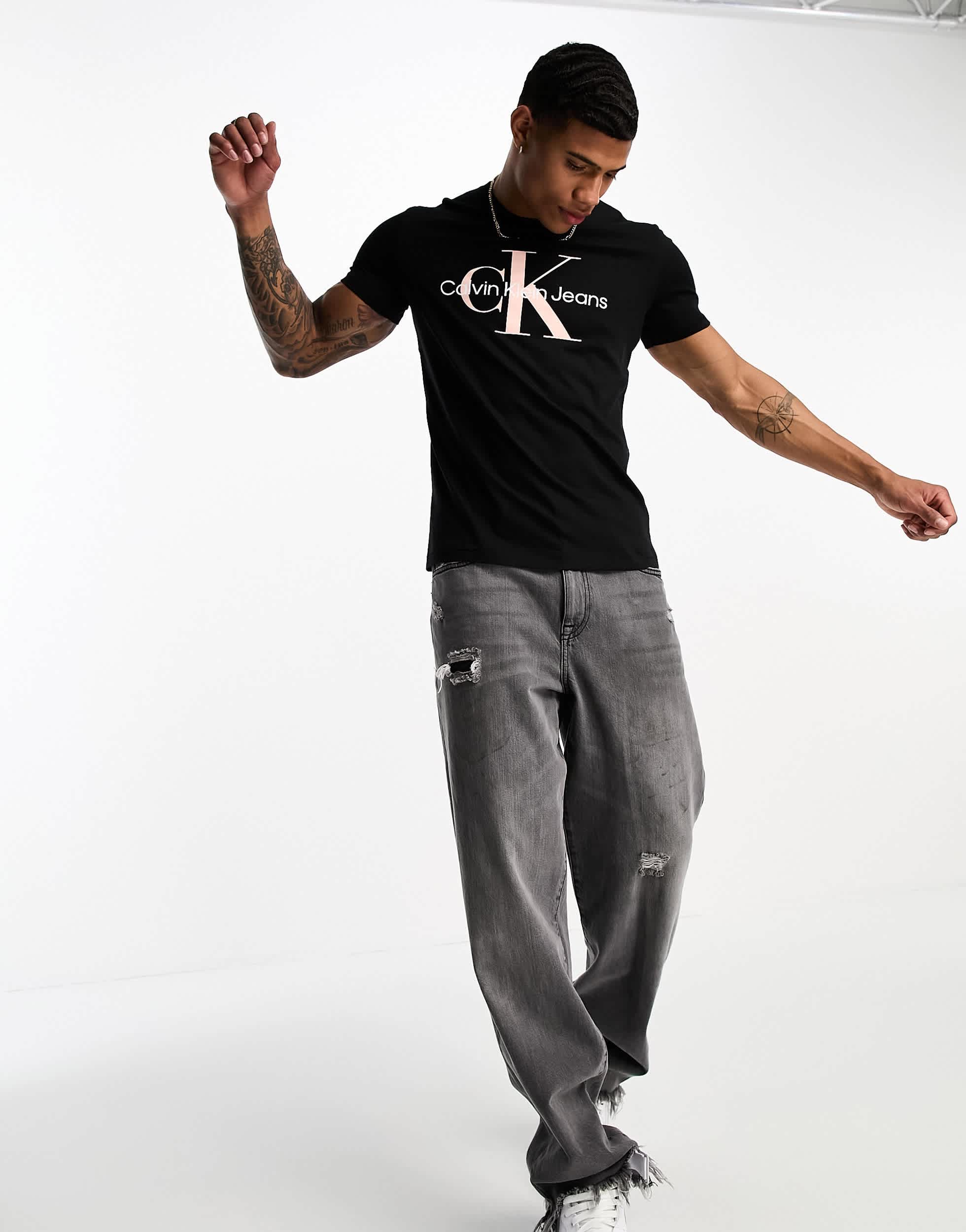 Calvin Klein Jeans stacked outline logo t-shirt in black