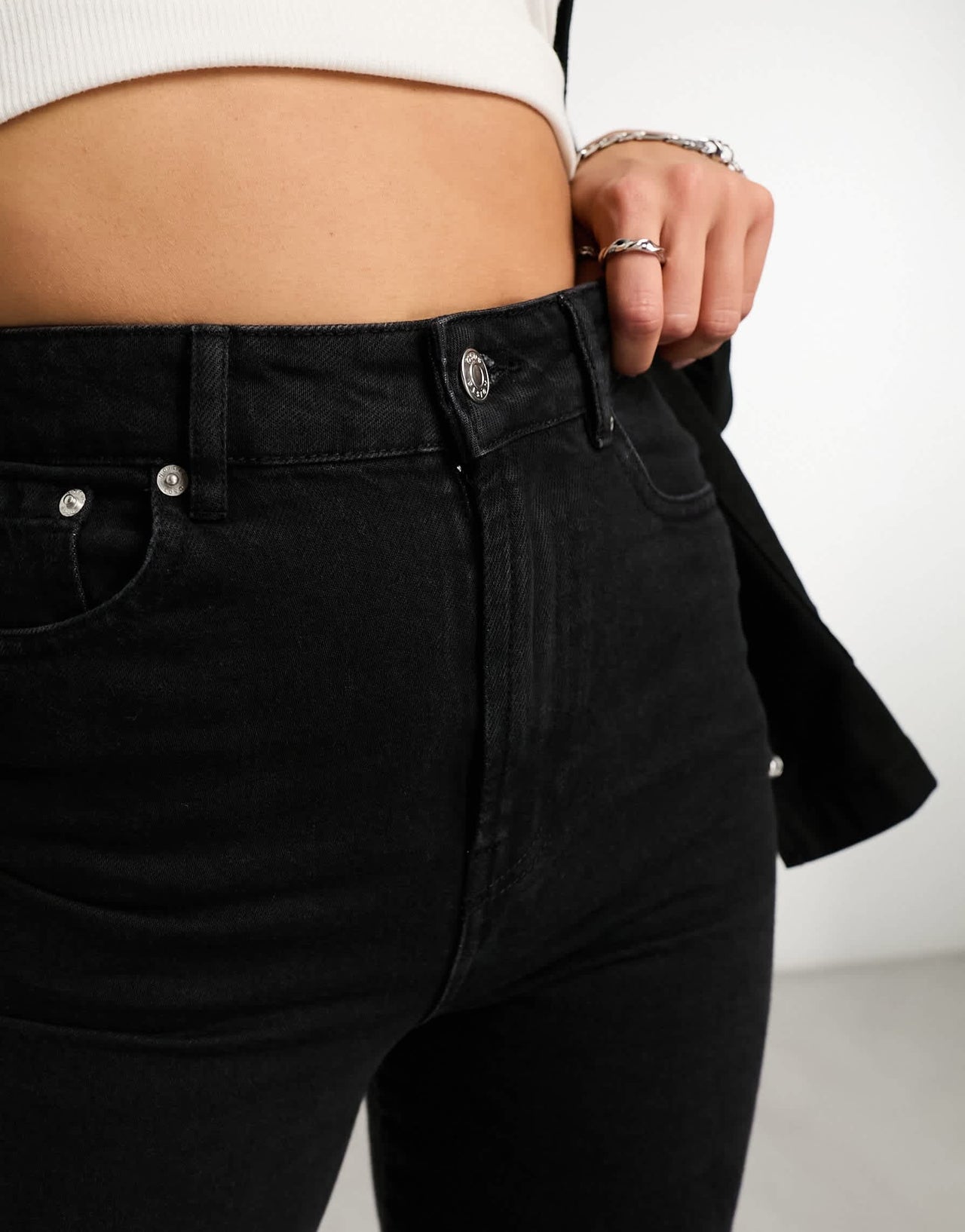 ASOS DESIGN ankle grazer straight leg jeans in black - BLACK