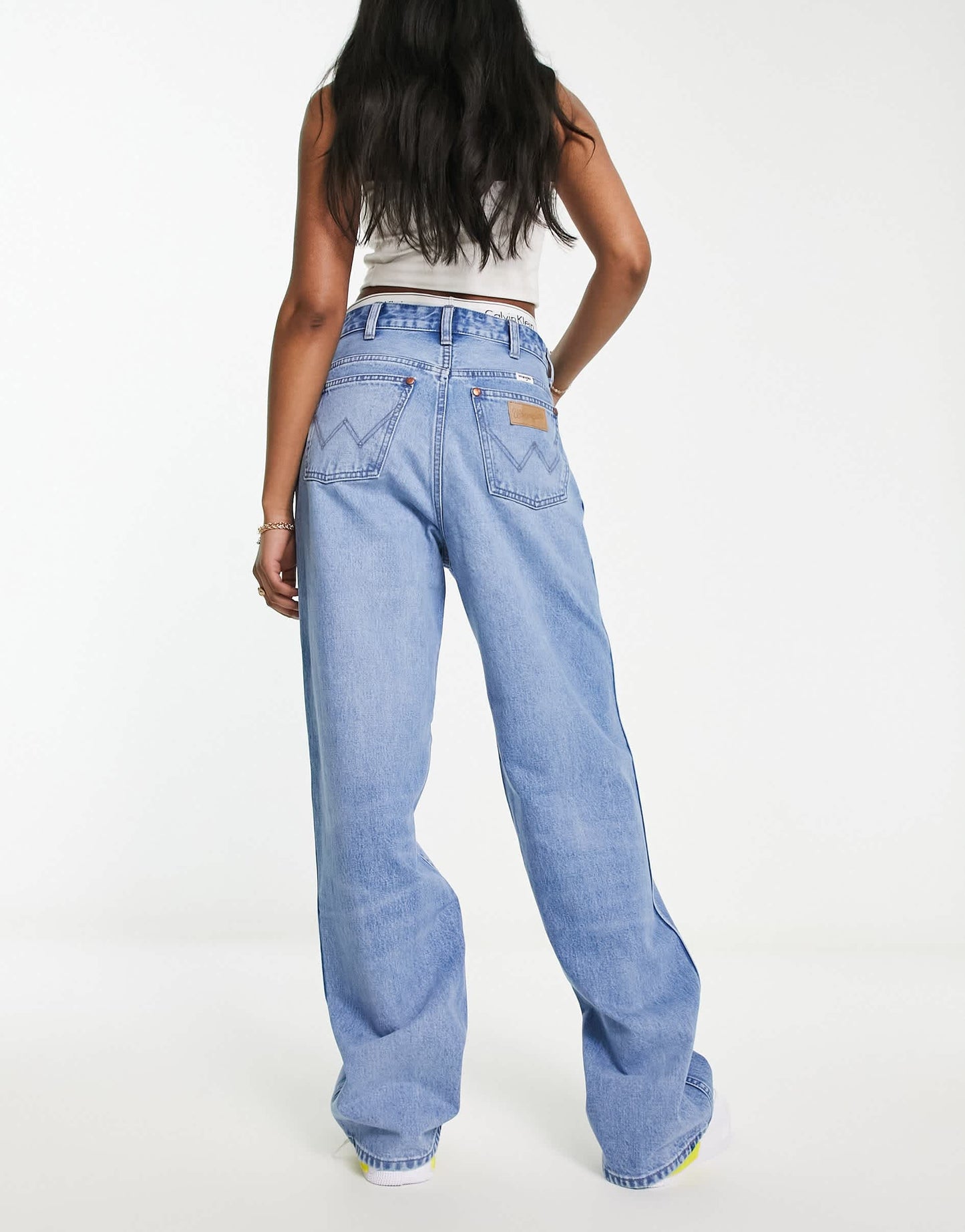 Wrangler mom relaxed fit jean in light blue