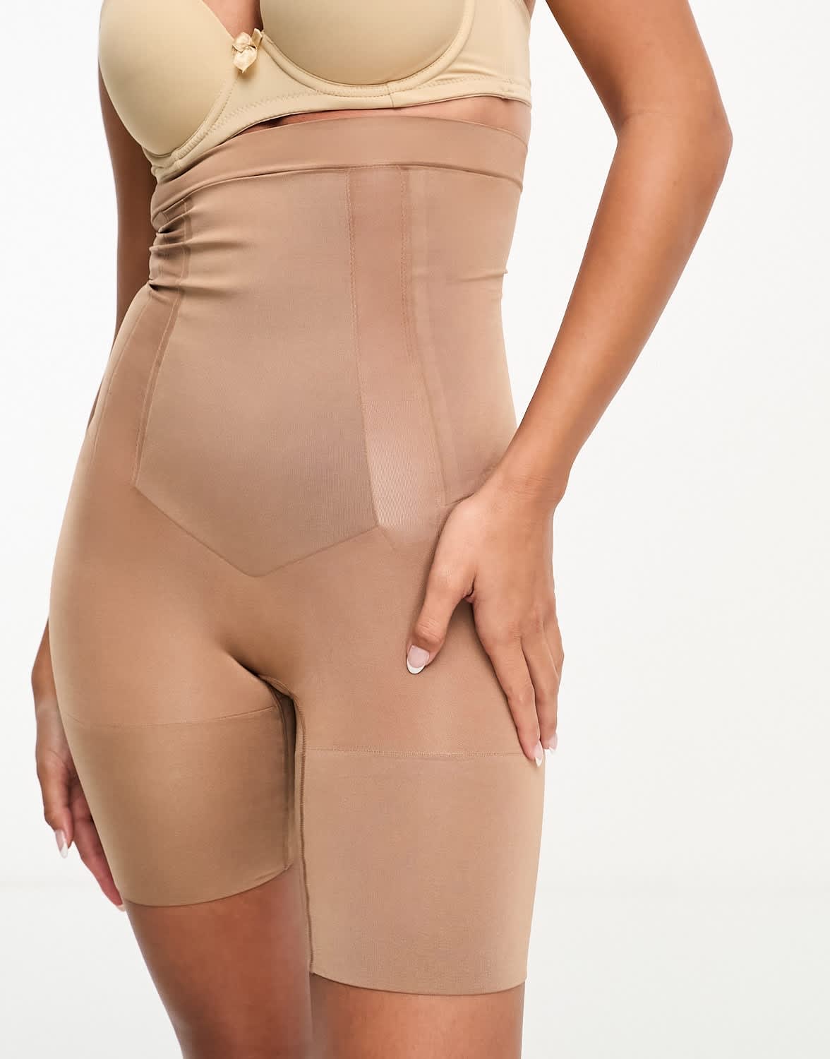 SPANXsculpt Oncore high-waisted mid thigh short in cafe au lait