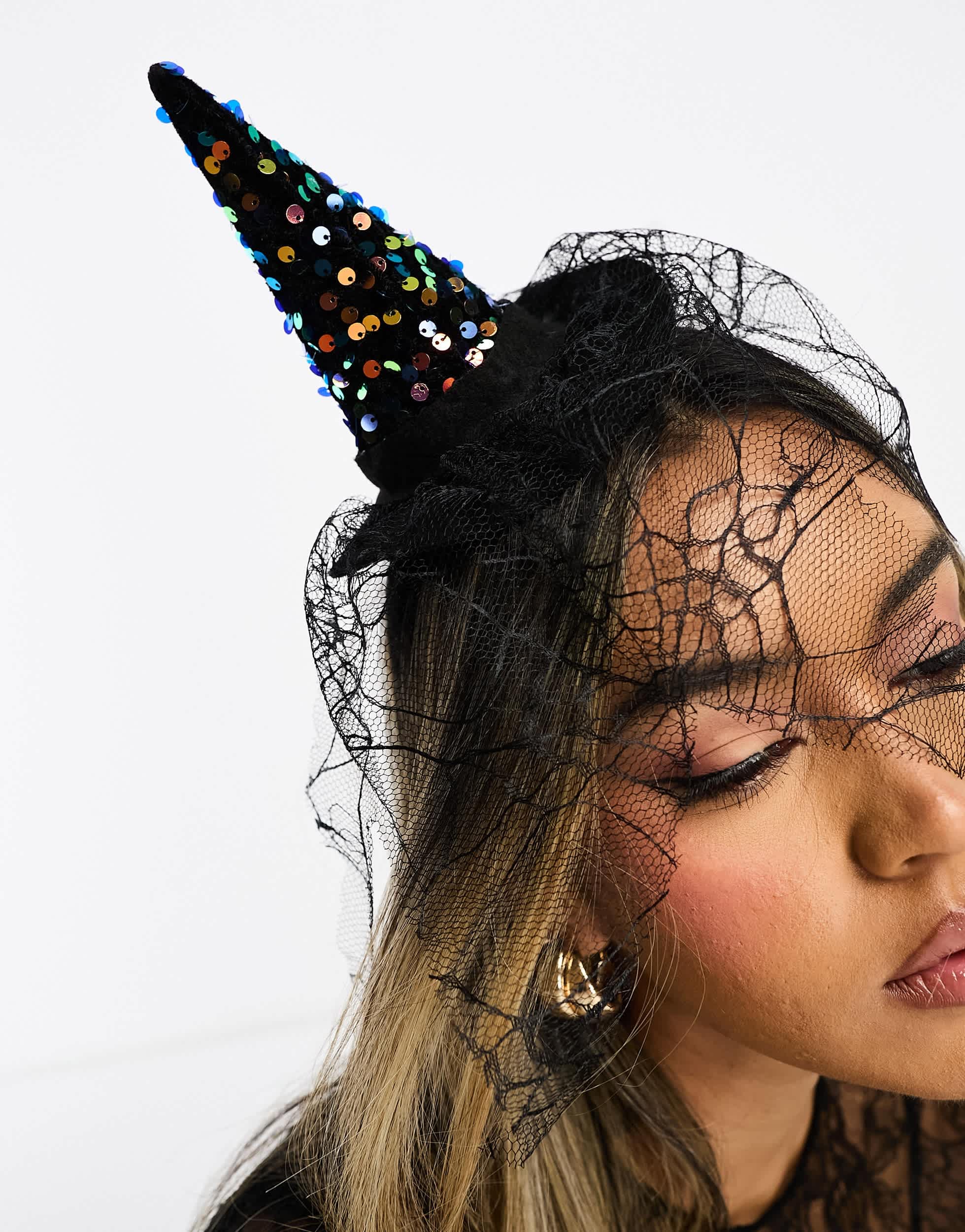 Pieces Halloween sequin witch hat headband in black