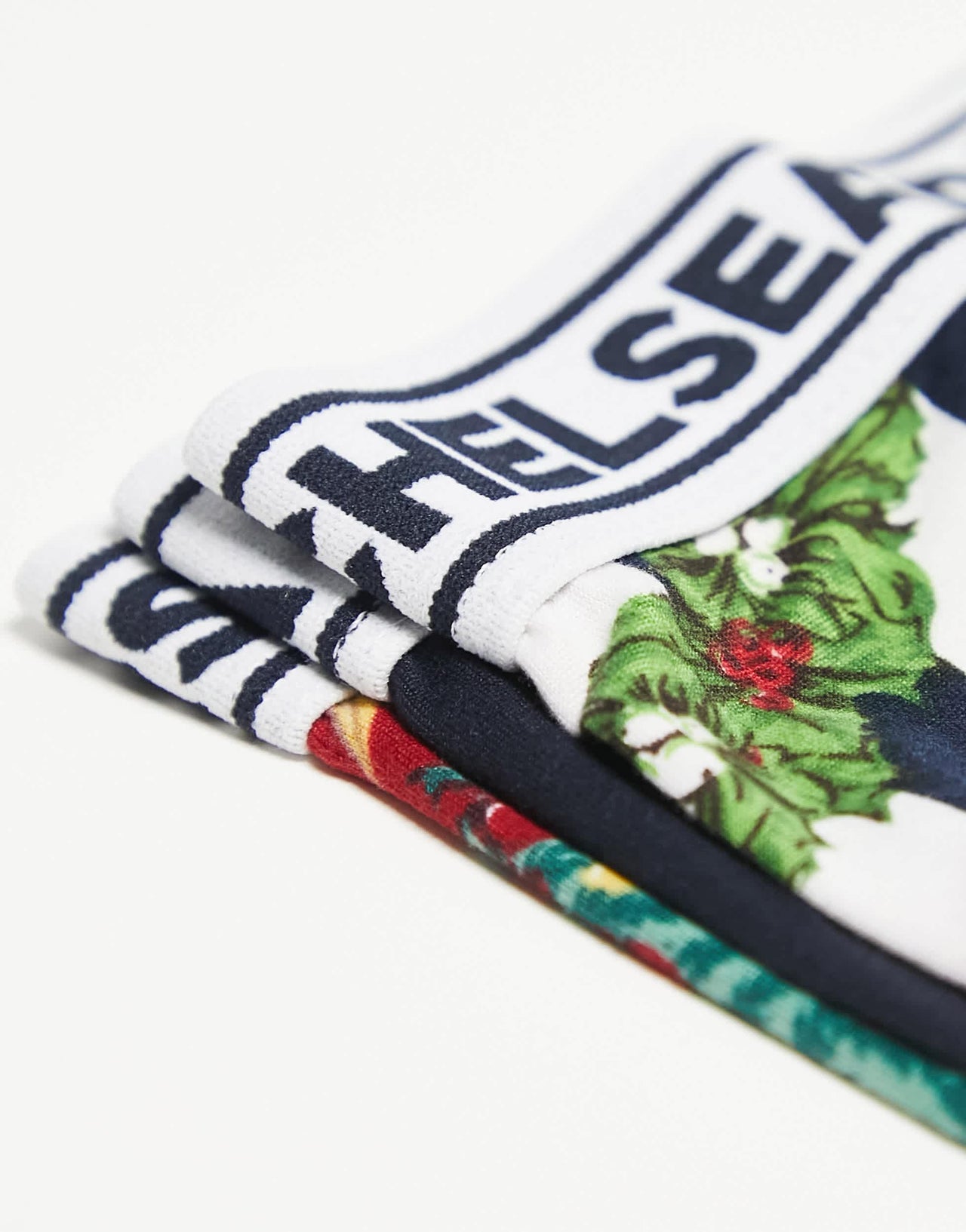 Chelsea Peers 3 pack christmas fairisle boxers in navy red and white