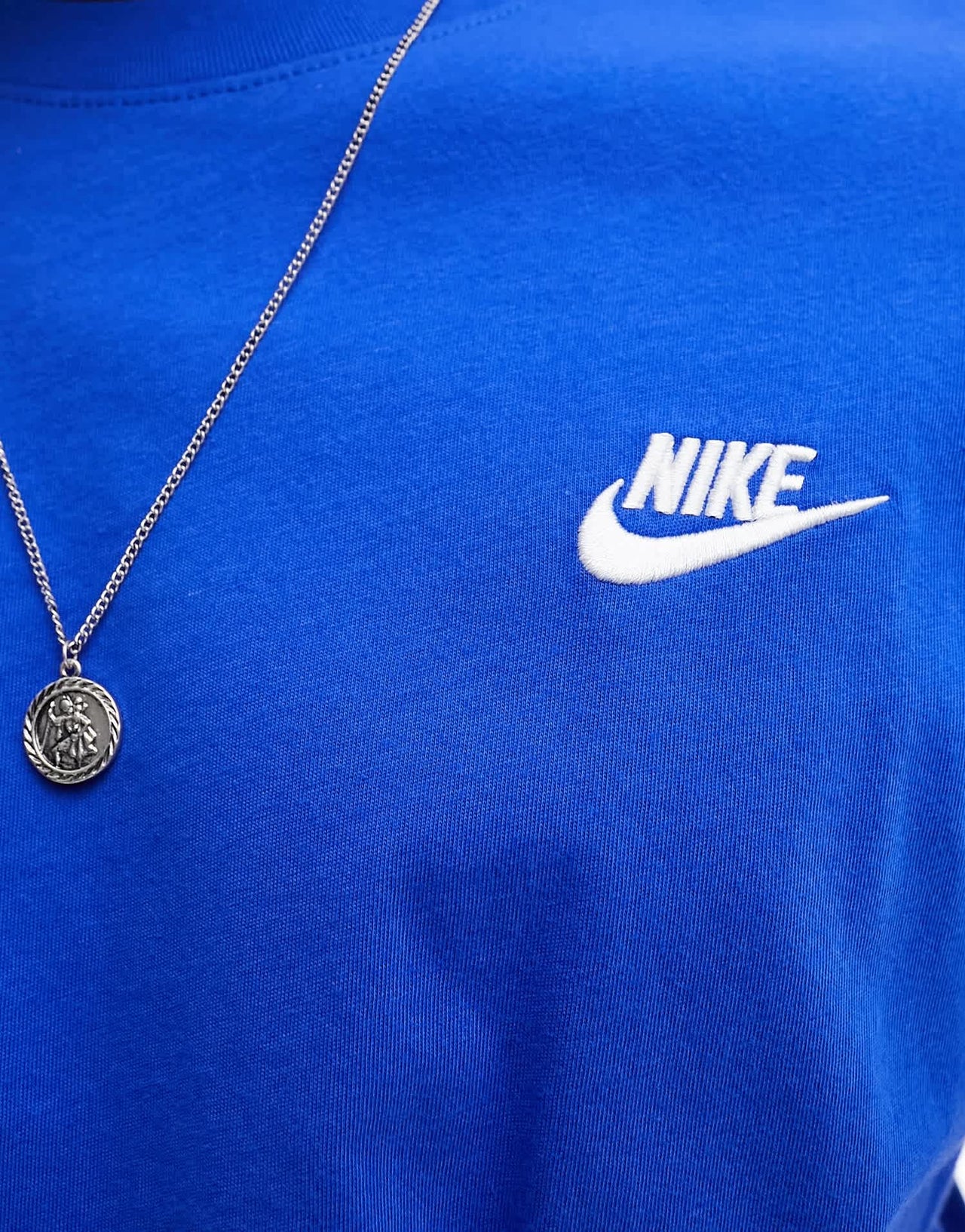 Nike Club unisex t-shirt in royal blue