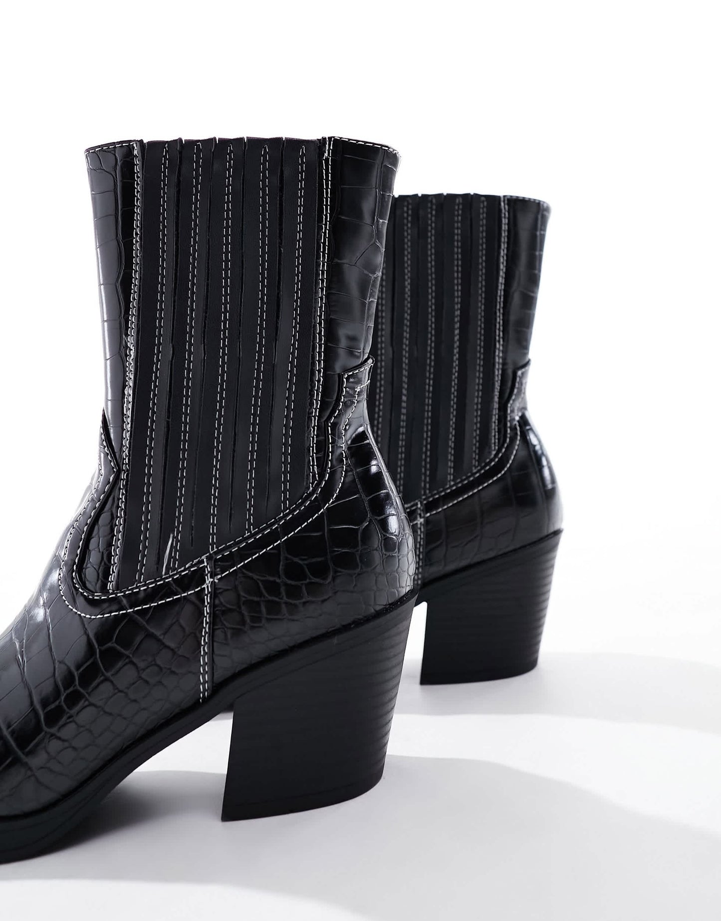London Rebel western boots in black croc