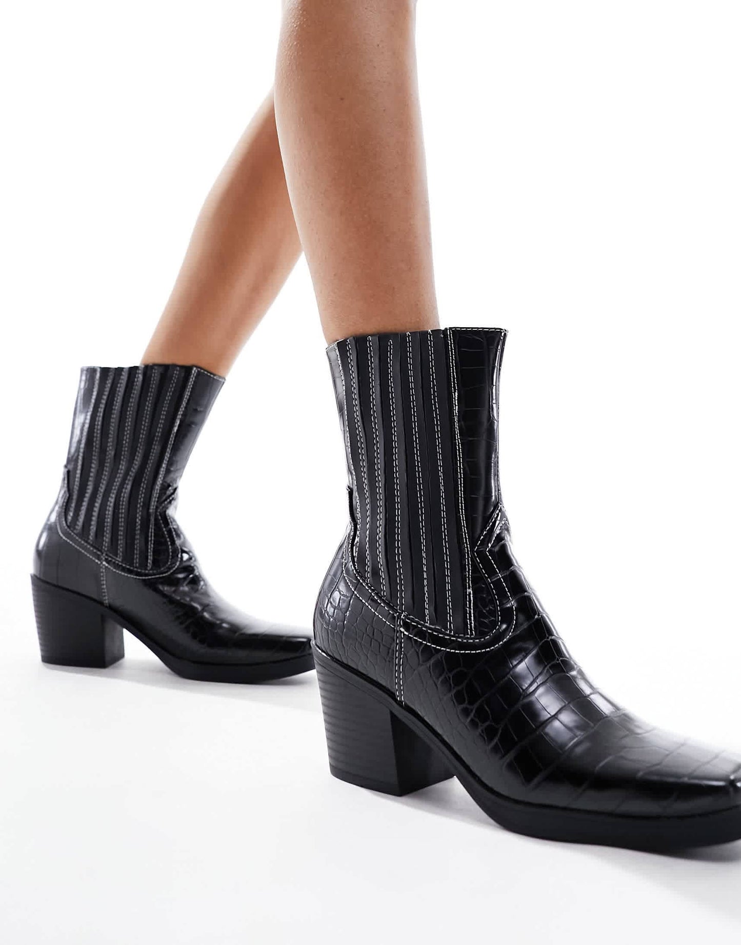 London Rebel western boots in black croc