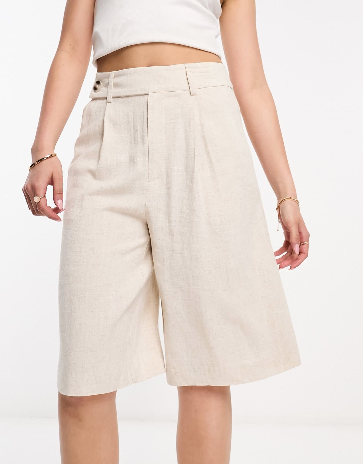 Stradivarius longline linen short in natural