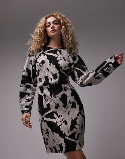 Topshop plisse balloon sleeve mini dress in mono